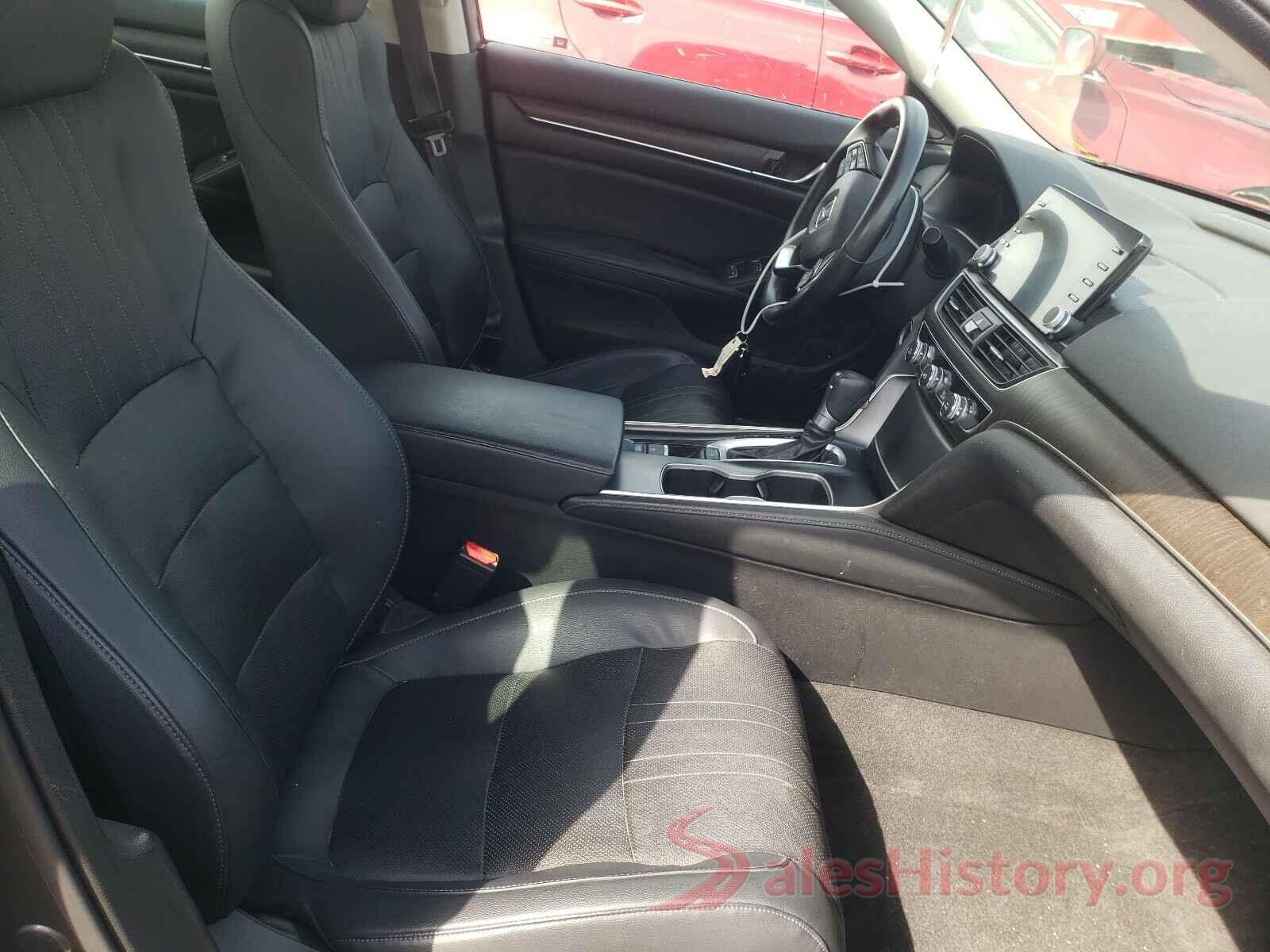 1HGCV1F52JA016060 2018 HONDA ACCORD