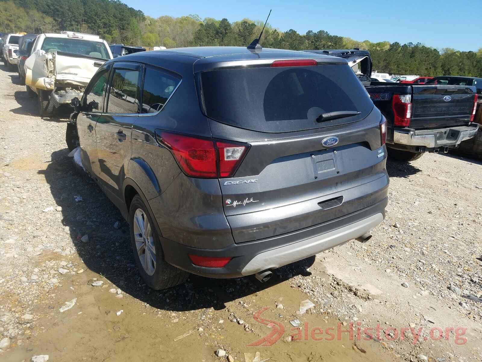 1FMCU0GD9KUB75056 2019 FORD ESCAPE