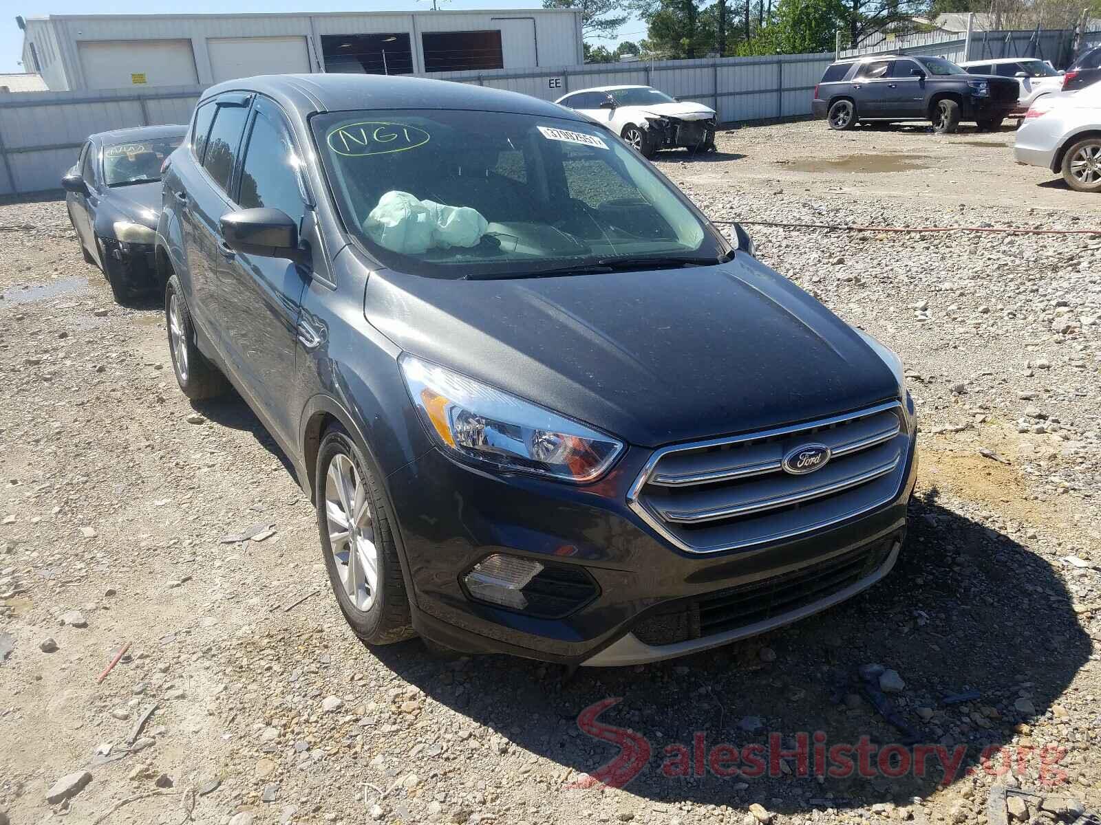 1FMCU0GD9KUB75056 2019 FORD ESCAPE