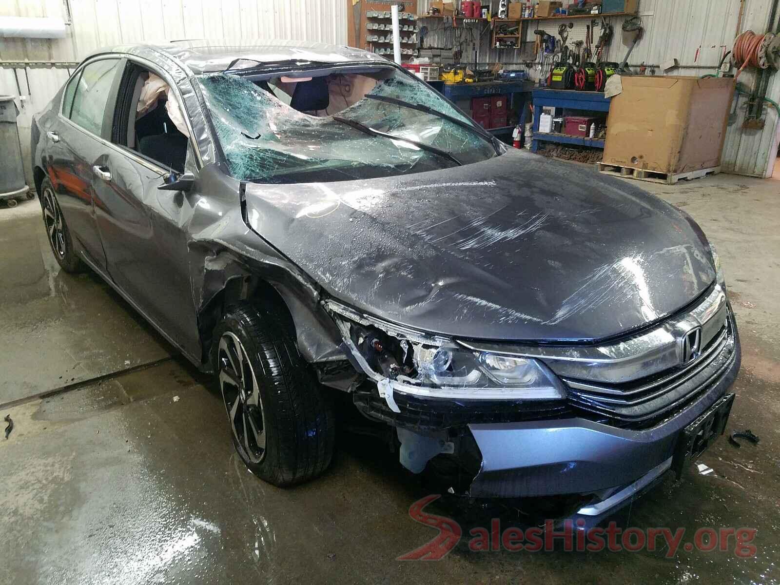 1HGCR2F71HA217065 2017 HONDA ACCORD