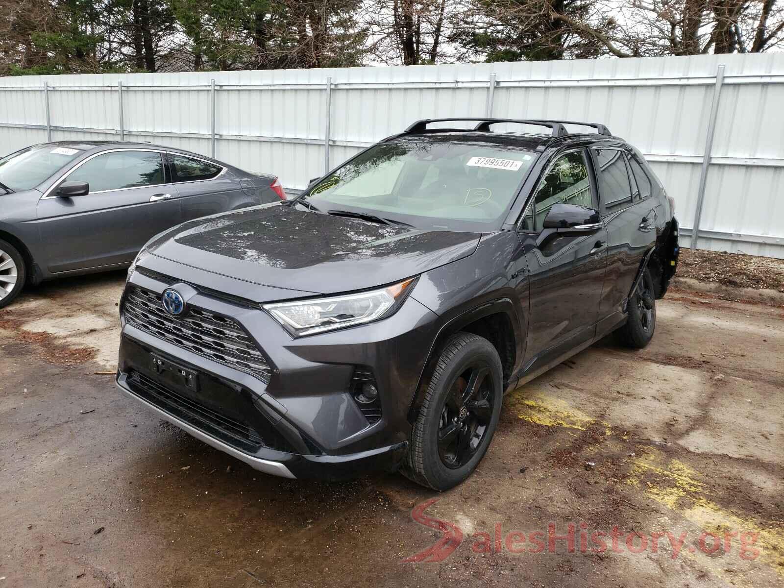 JTMEWRFV5LJ044893 2020 TOYOTA RAV4