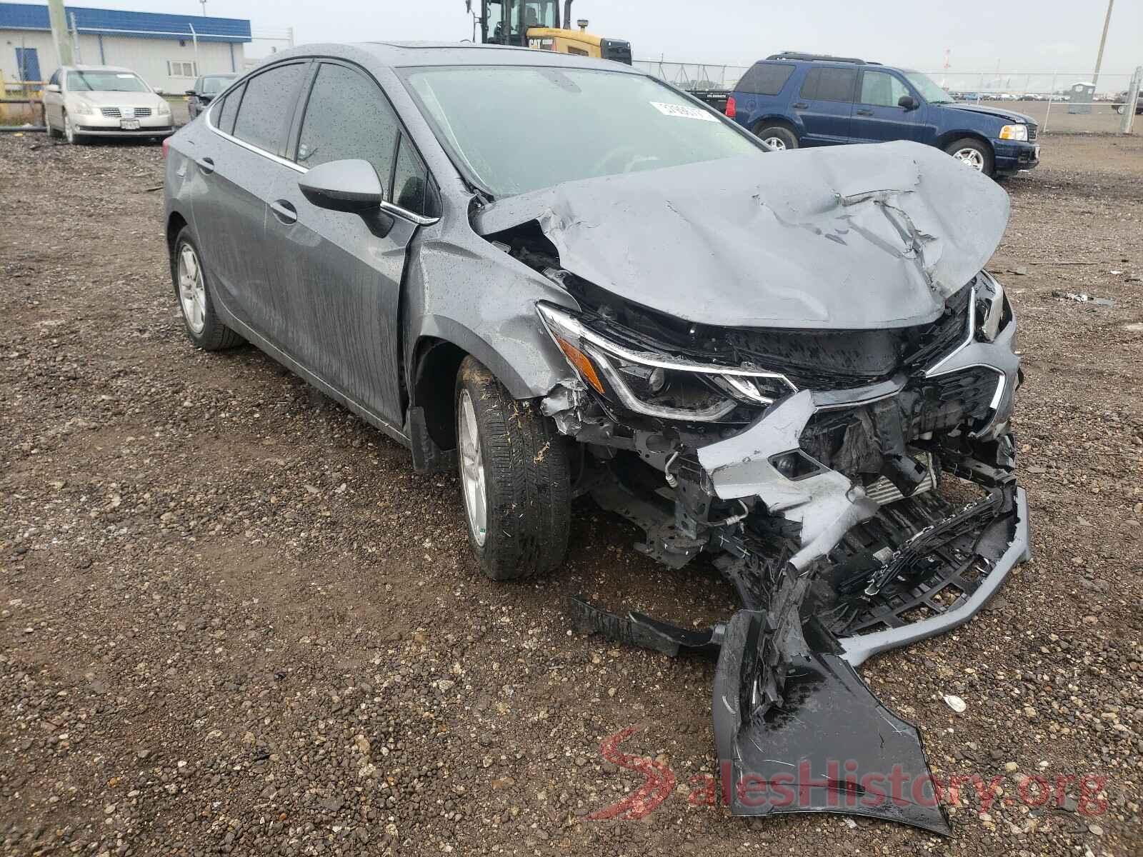 1G1BE5SMXJ7151081 2018 CHEVROLET CRUZE