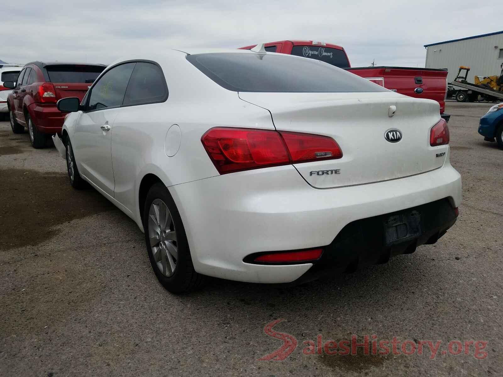 KNAFX6A86G5596268 2016 KIA FORTE