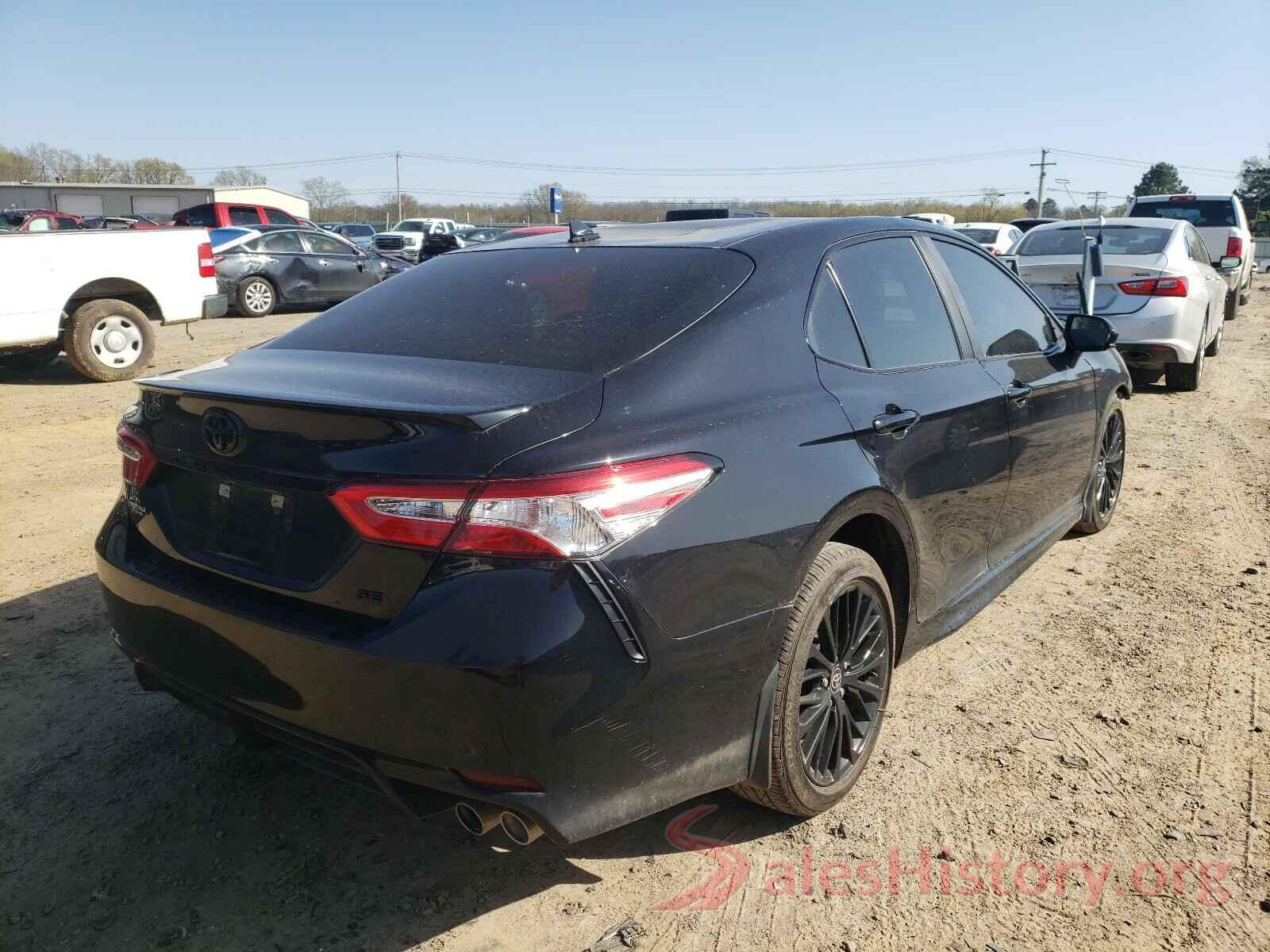 4T1G11AKXLU380927 2020 TOYOTA CAMRY