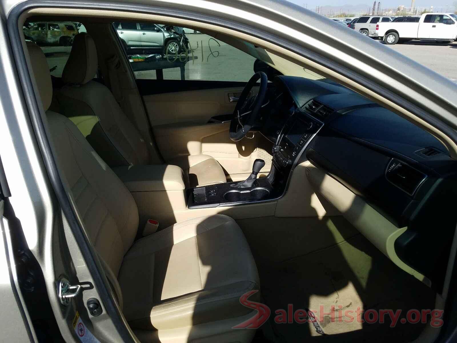 4T1BF1FK0HU700915 2017 TOYOTA CAMRY