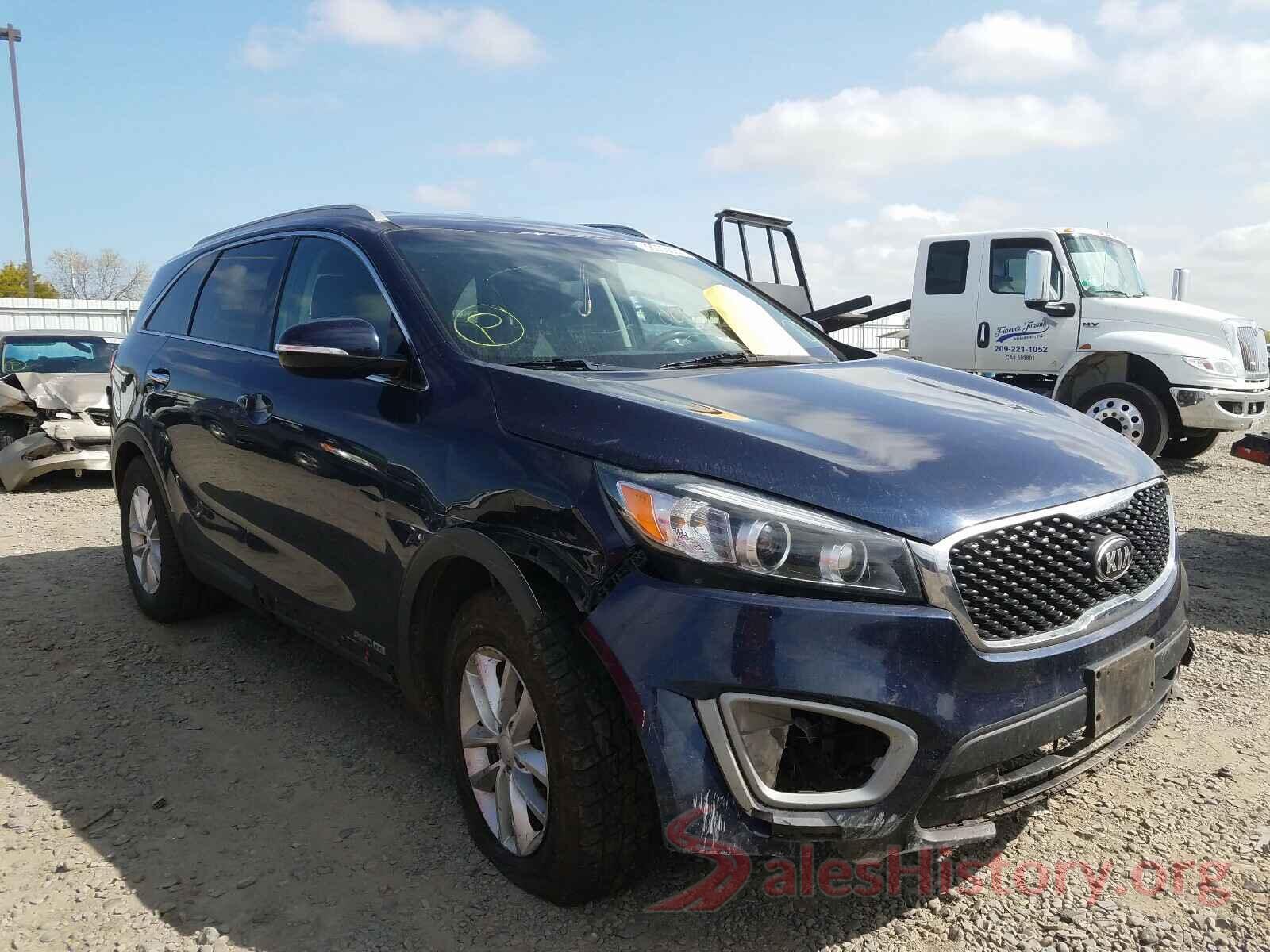 5XYPGDA5XGG032227 2016 KIA SORENTO