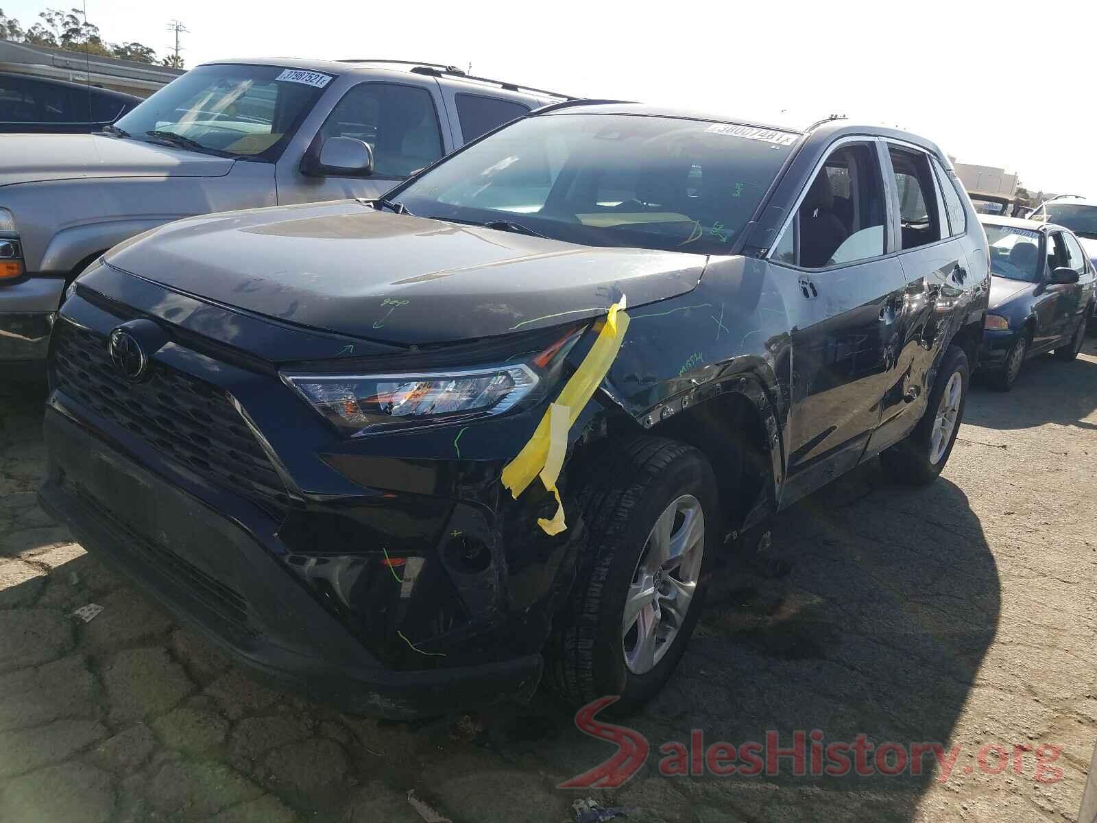 2T3P1RFV8KC005823 2019 TOYOTA RAV4