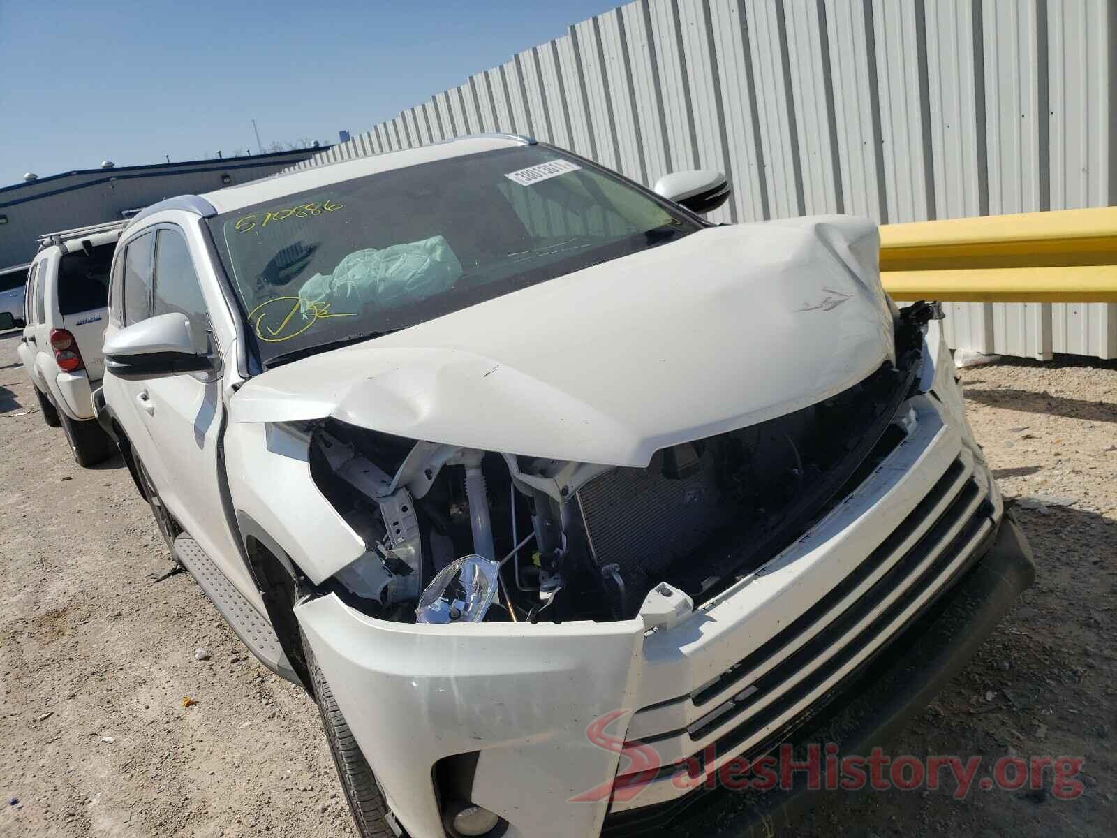 5TDKZRFH0KS570886 2019 TOYOTA HIGHLANDER