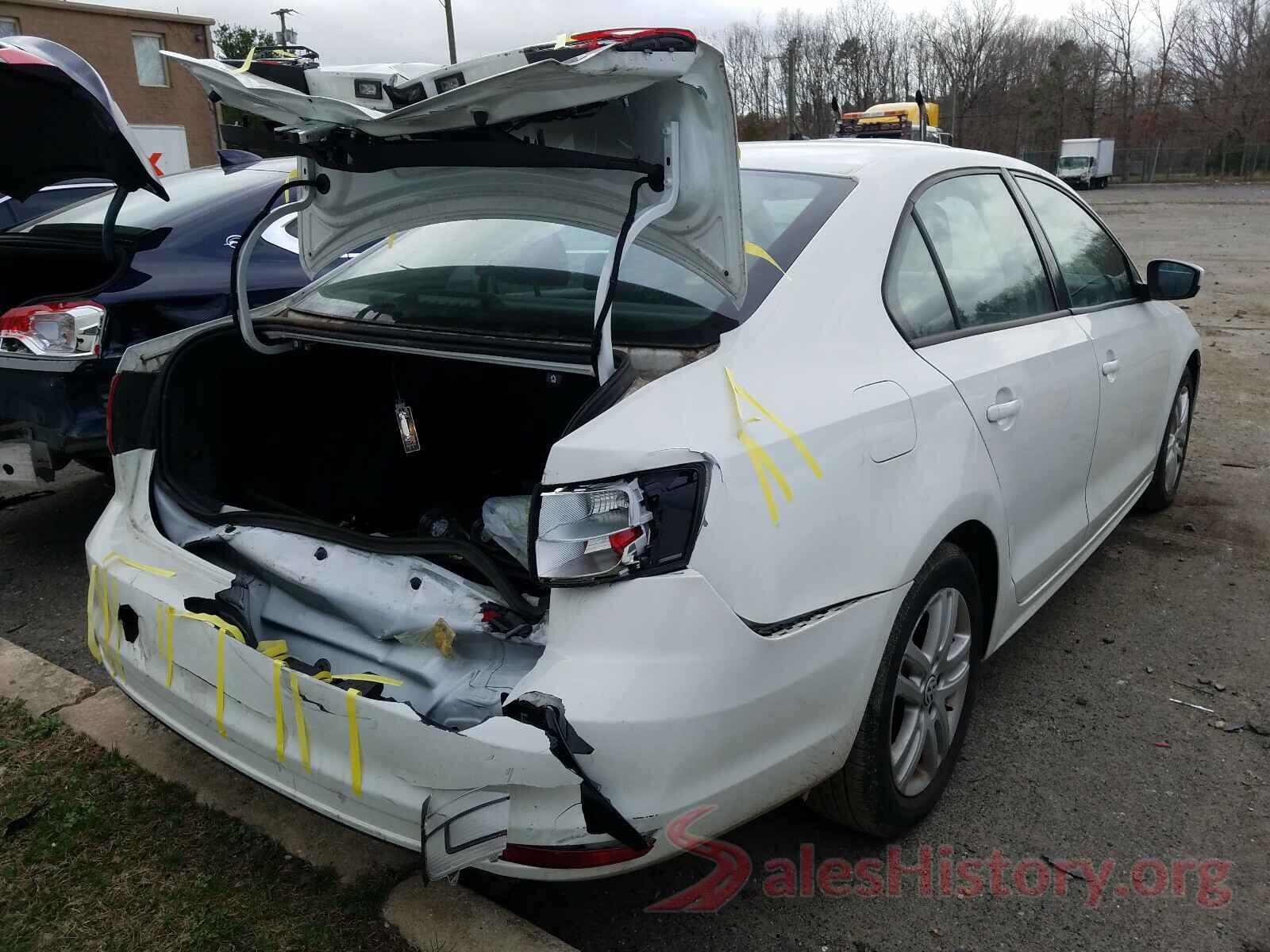 3VW2B7AJ7JM254240 2018 VOLKSWAGEN JETTA