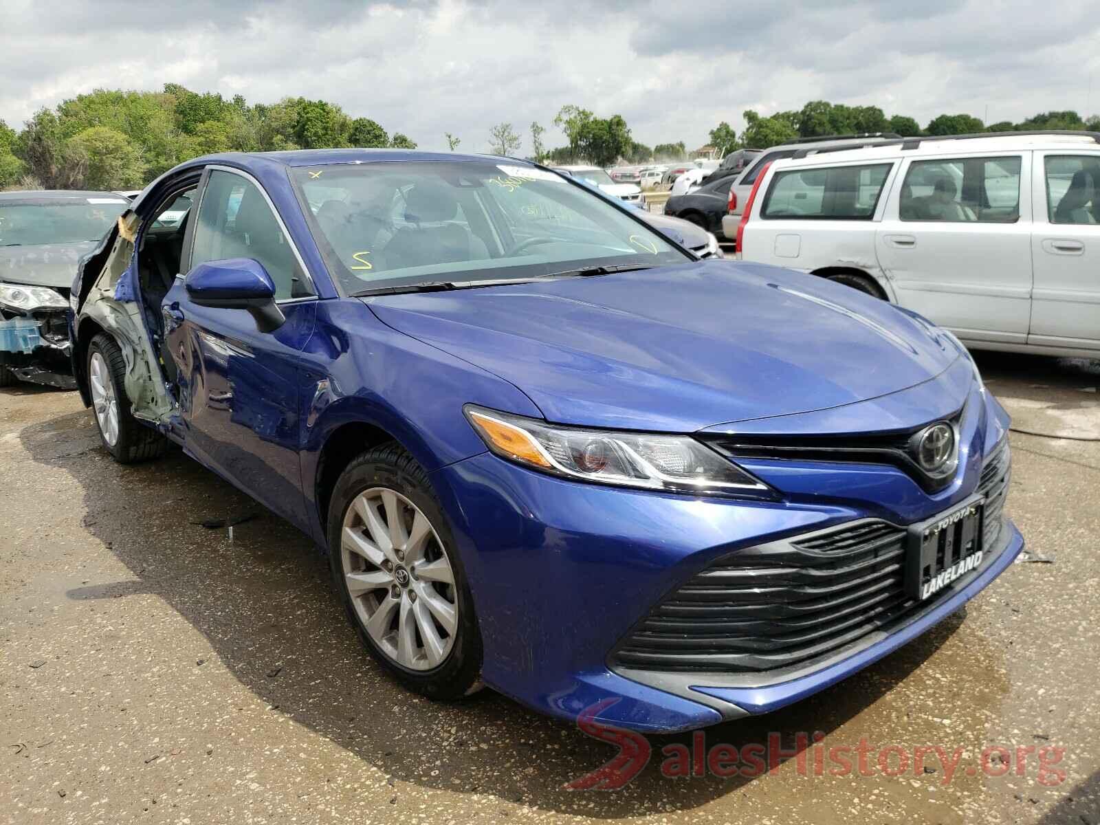 4T1B11HK9JU580761 2018 TOYOTA CAMRY