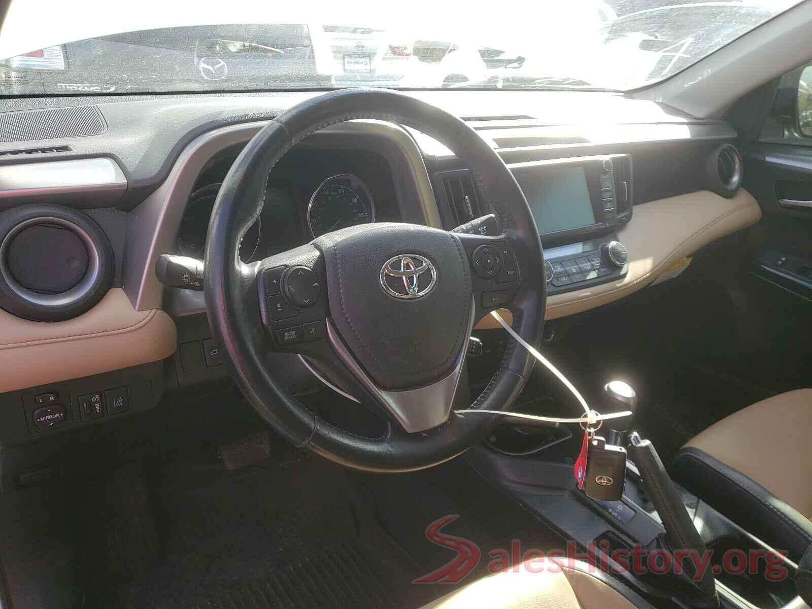 JTMDJREV5JD169240 2018 TOYOTA RAV4