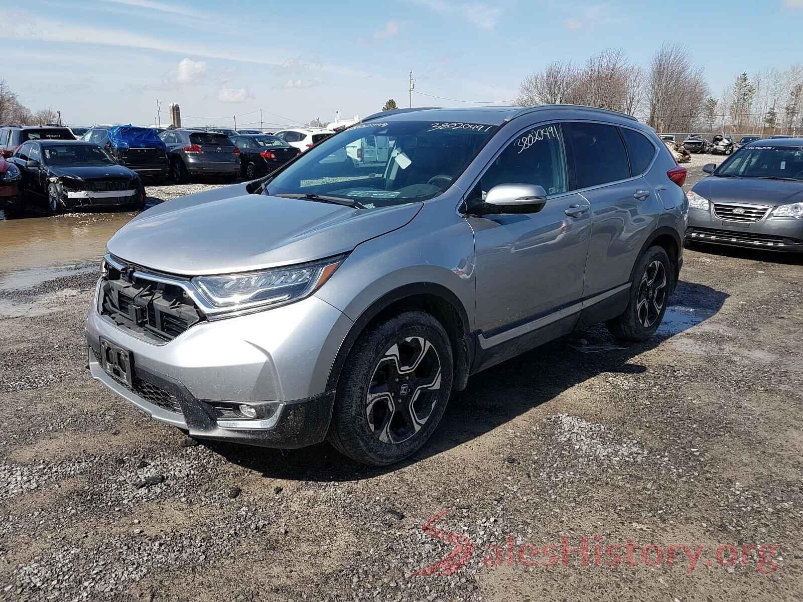 2HKRW2H98JH100632 2018 HONDA CRV