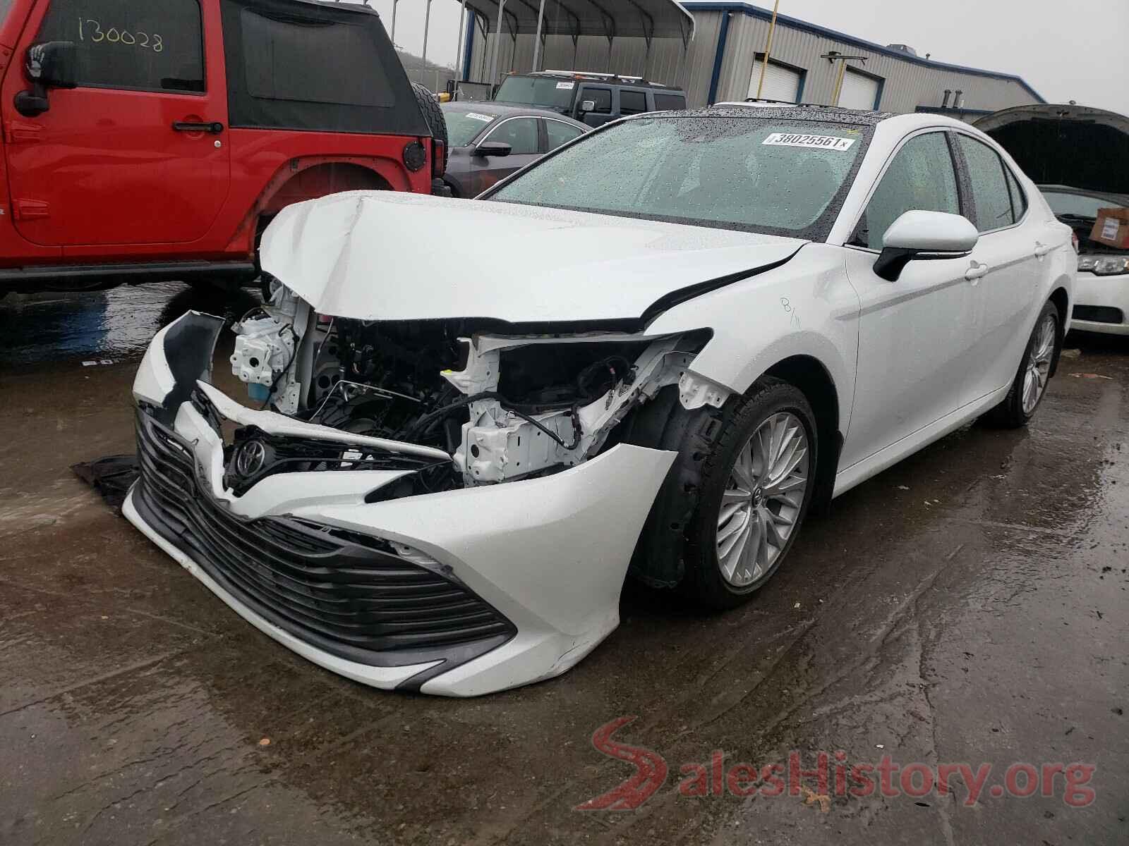 4T1F11AK2LU320393 2020 TOYOTA CAMRY