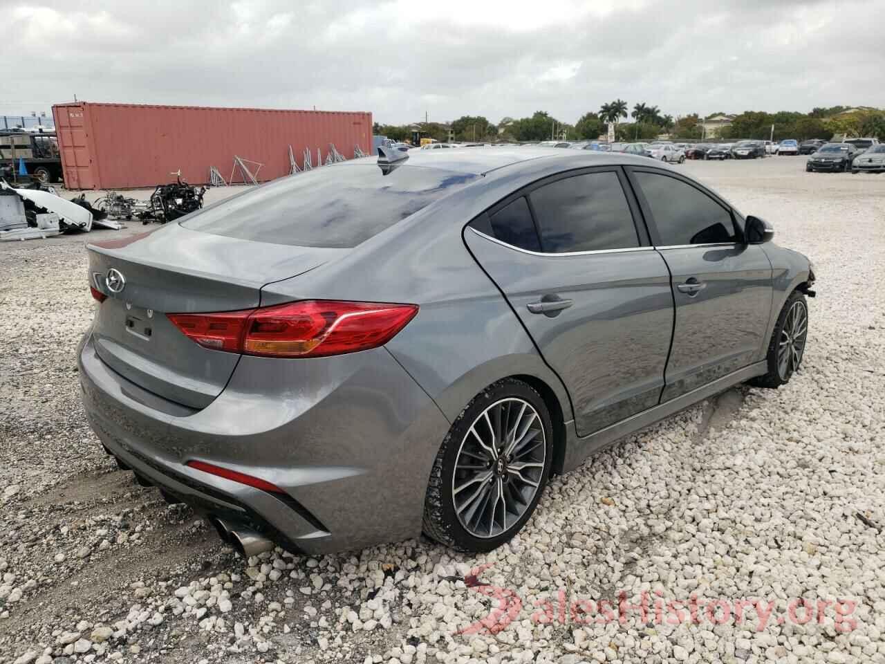 KMHD04LB1JU563277 2018 HYUNDAI ELANTRA