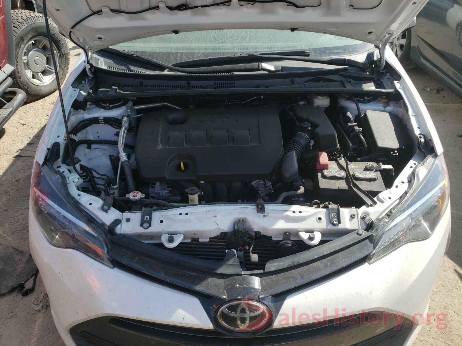 5YFBURHE8HP689000 2017 TOYOTA COROLLA