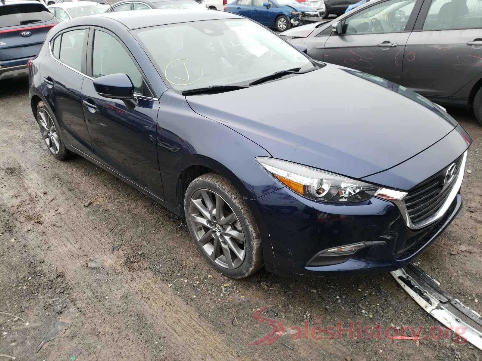 3MZBN1L37JM205106 2018 MAZDA 3