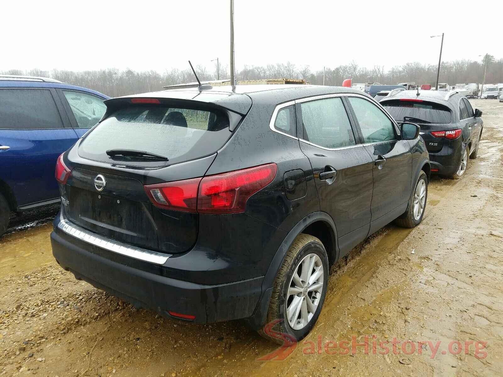 JN1BJ1CP8JW192015 2018 NISSAN ROGUE