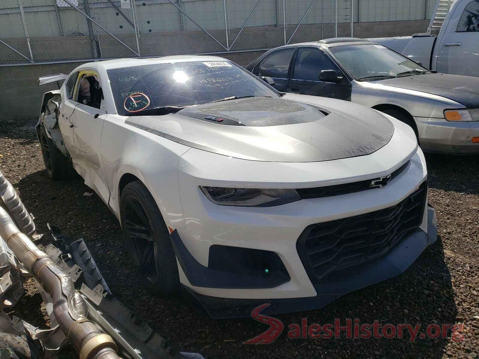 1G1FJ1R69J0162546 2018 CHEVROLET CAMARO