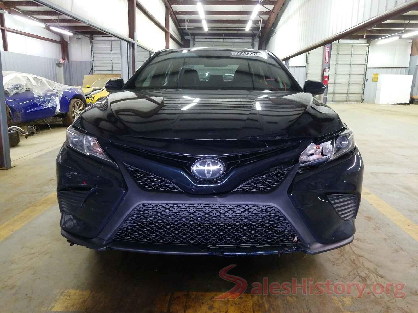 4T1B11HK5KU244185 2019 TOYOTA CAMRY