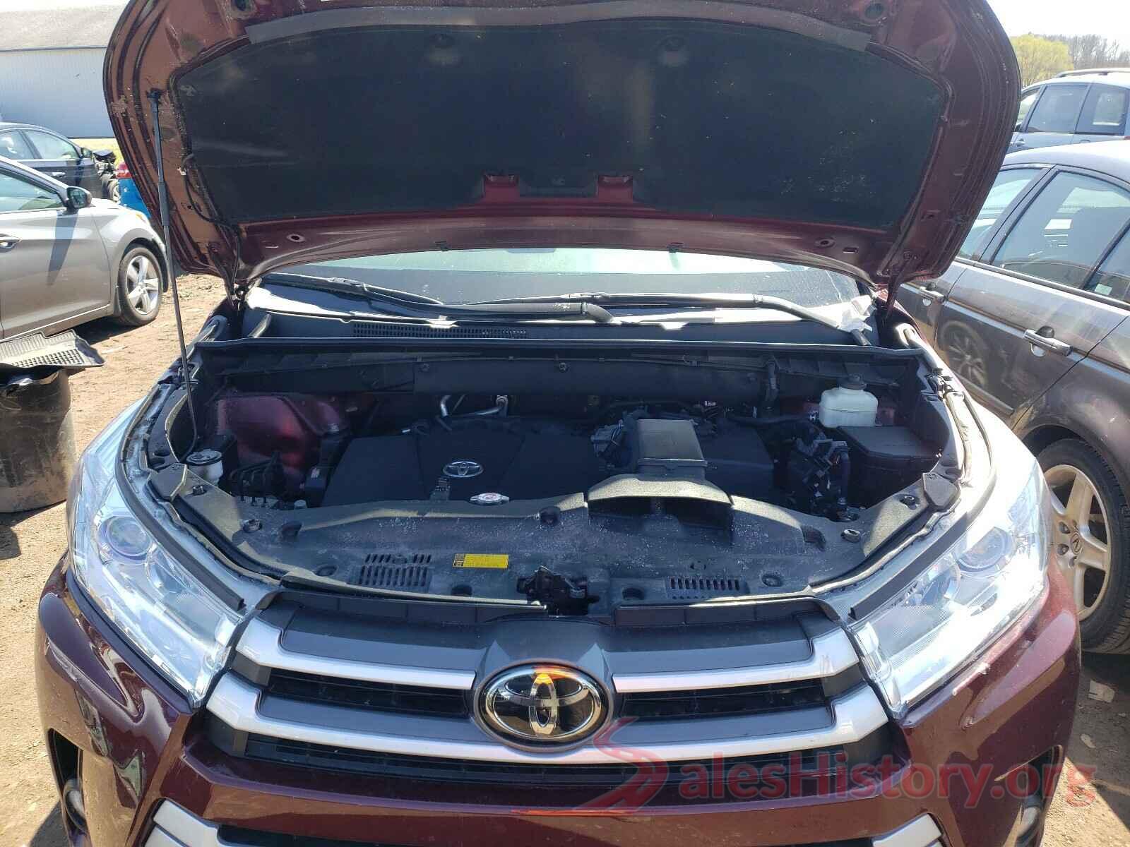 5TDJZRFH6JS858079 2018 TOYOTA HIGHLANDER