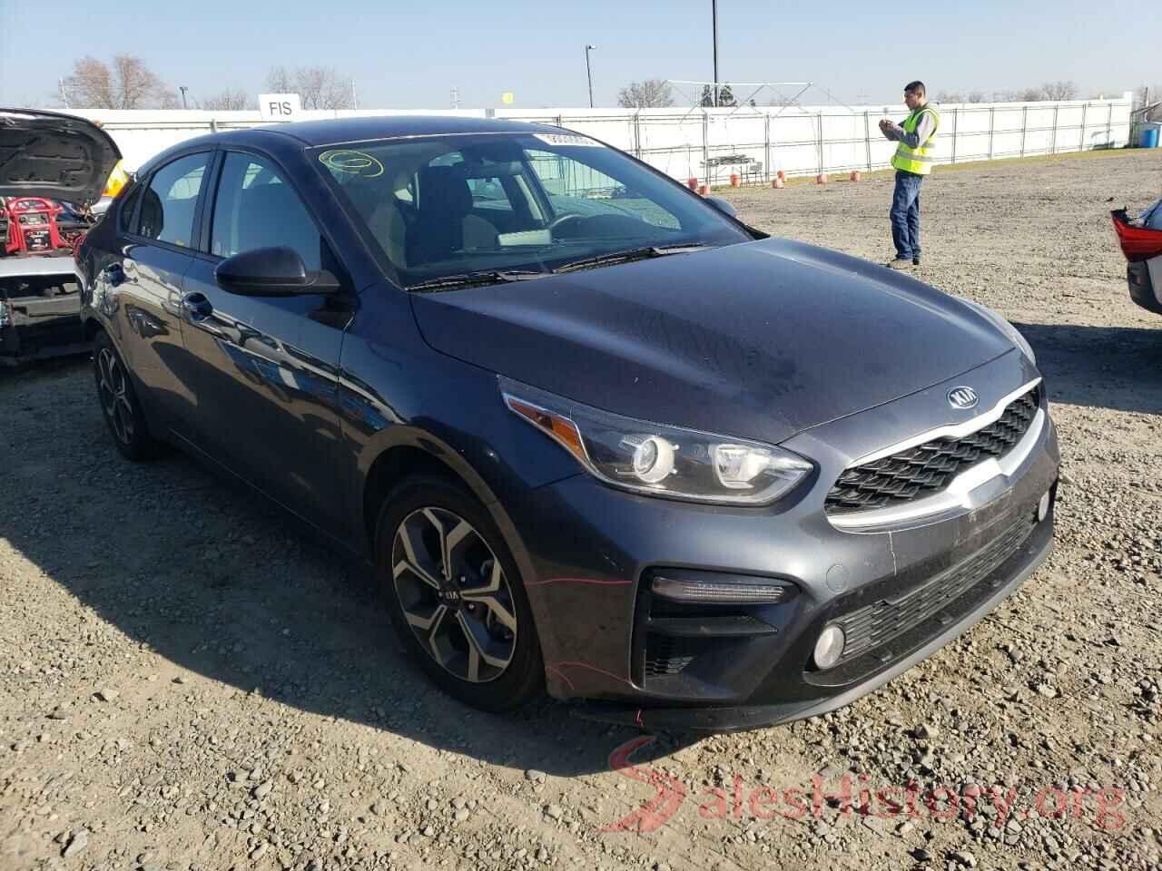 3KPF24AD5LE143812 2020 KIA FORTE