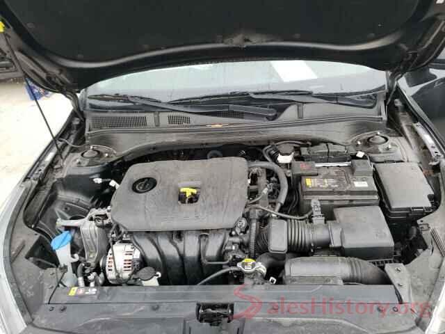 3KPF24AD7KE014159 2019 KIA FORTE