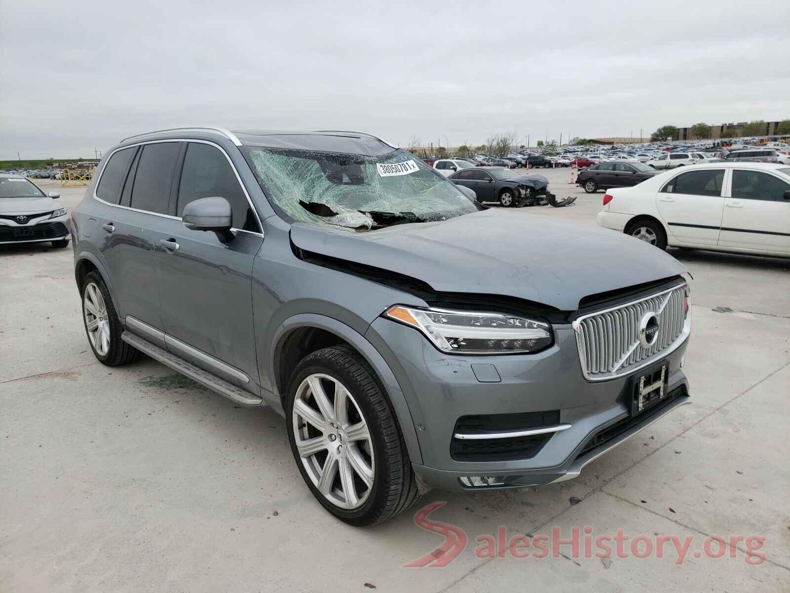 YV4A22PL0J1387538 2018 VOLVO XC90