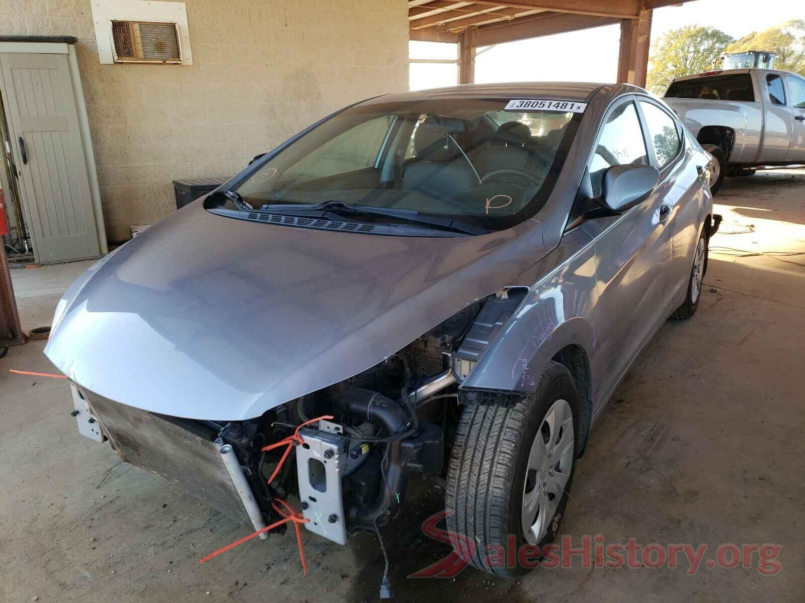 5NPDH4AE8GH781956 2016 HYUNDAI ELANTRA