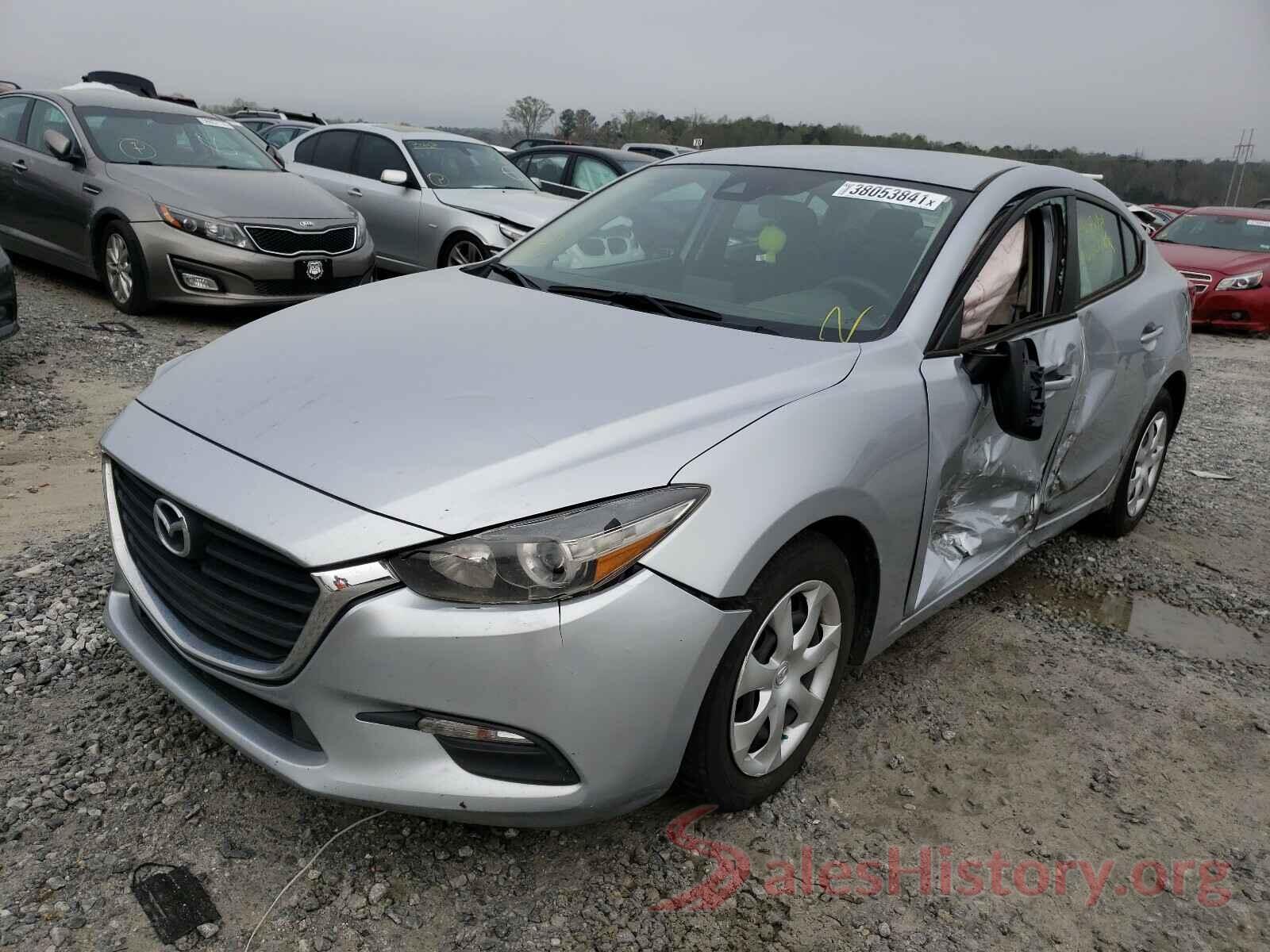 3MZBN1U73JM162160 2018 MAZDA 3