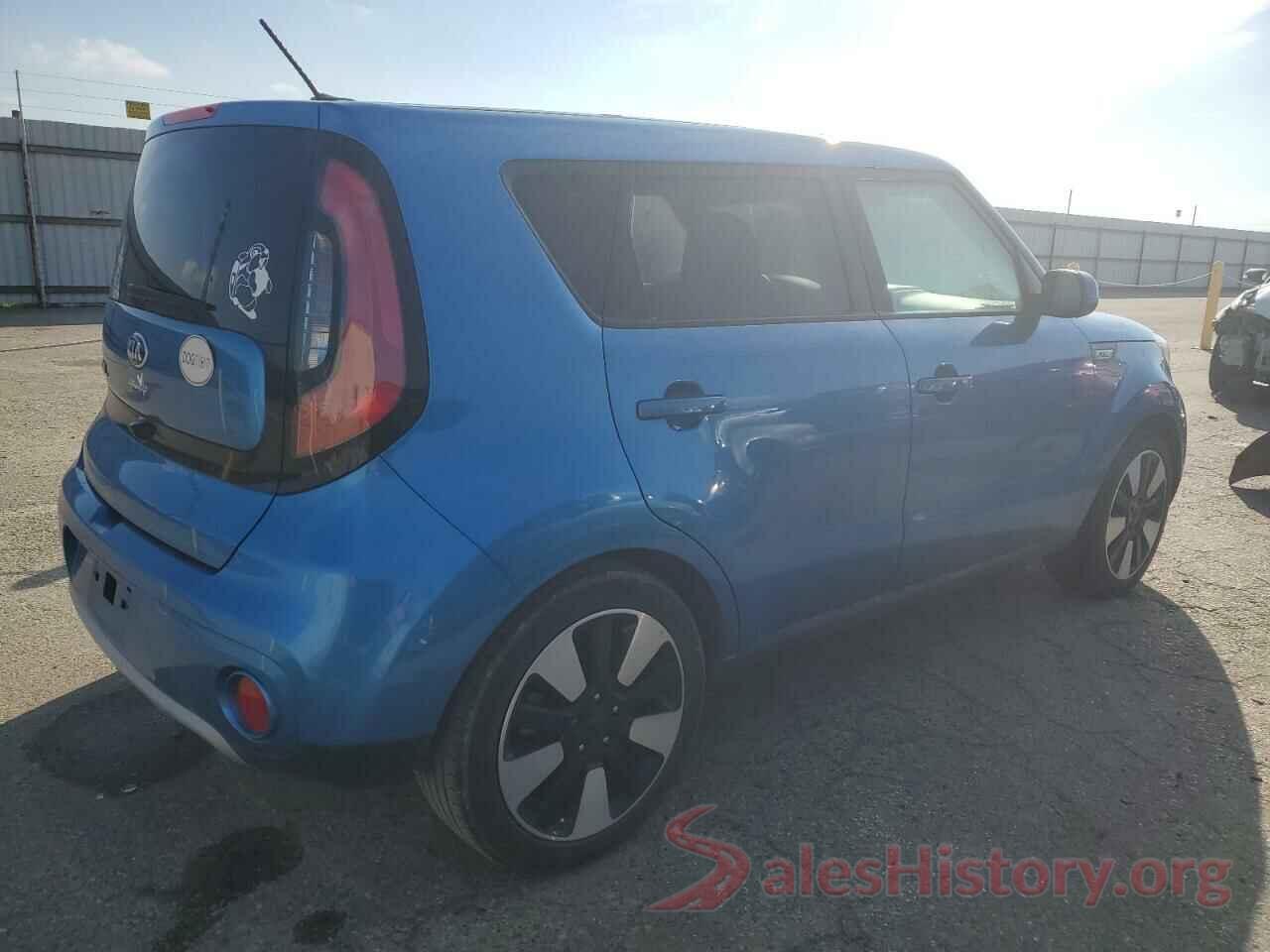 KNDJP3A52K7647358 2019 KIA SOUL