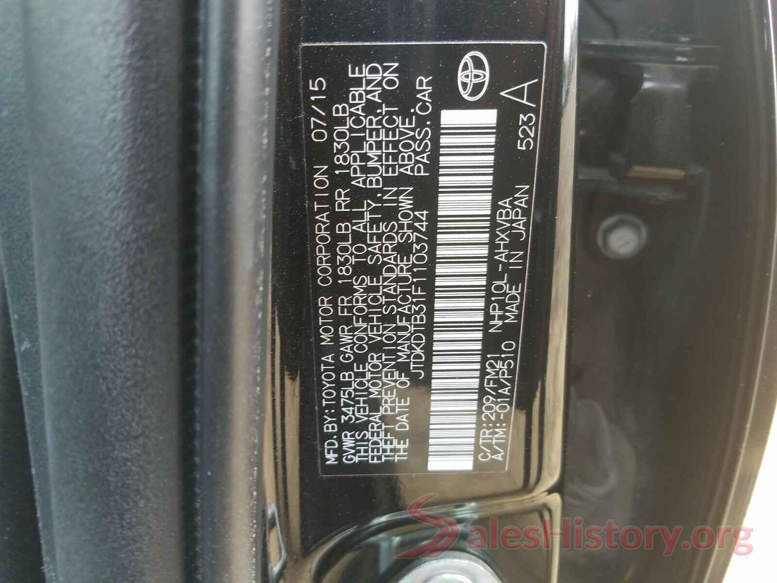 JTDKDTB31F1103744 2015 TOYOTA PRIUS