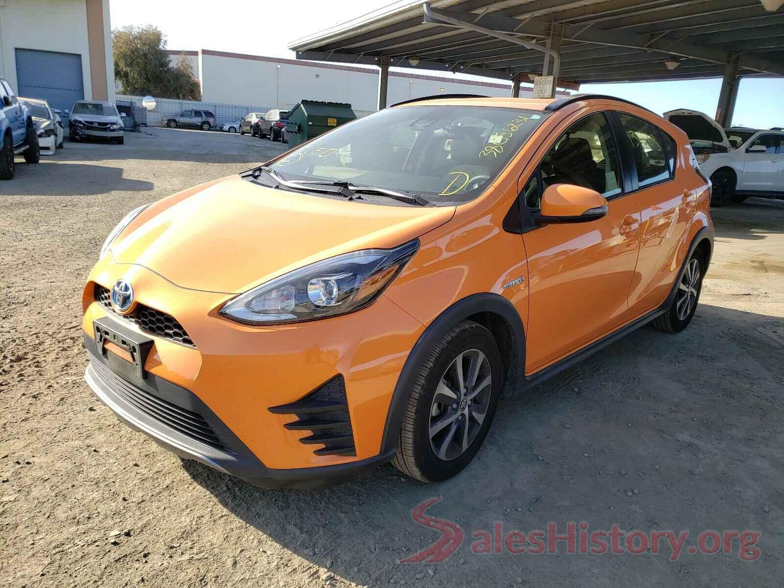 JTDKDTB36J1599715 2018 TOYOTA PRIUS