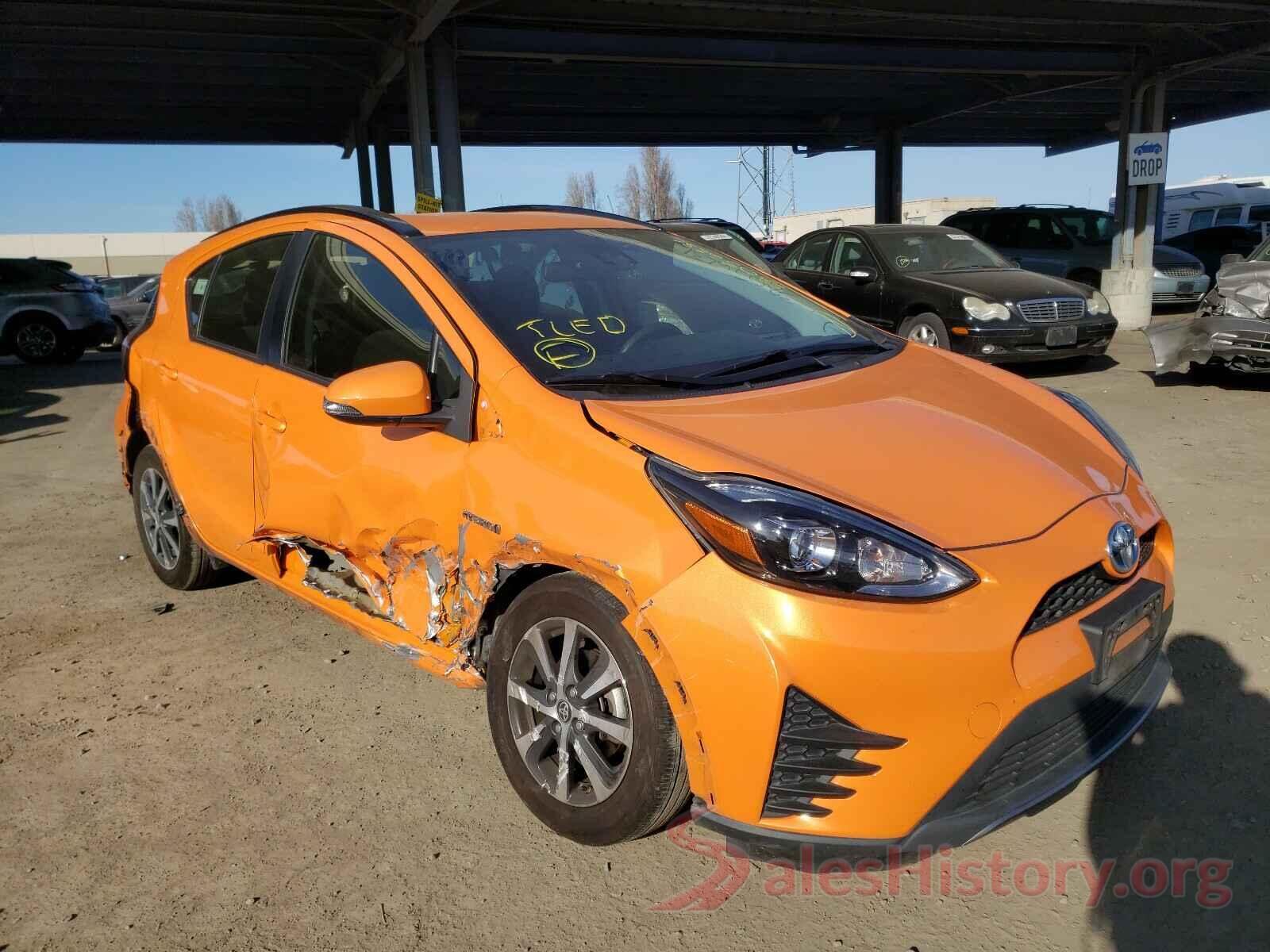 JTDKDTB36J1599715 2018 TOYOTA PRIUS