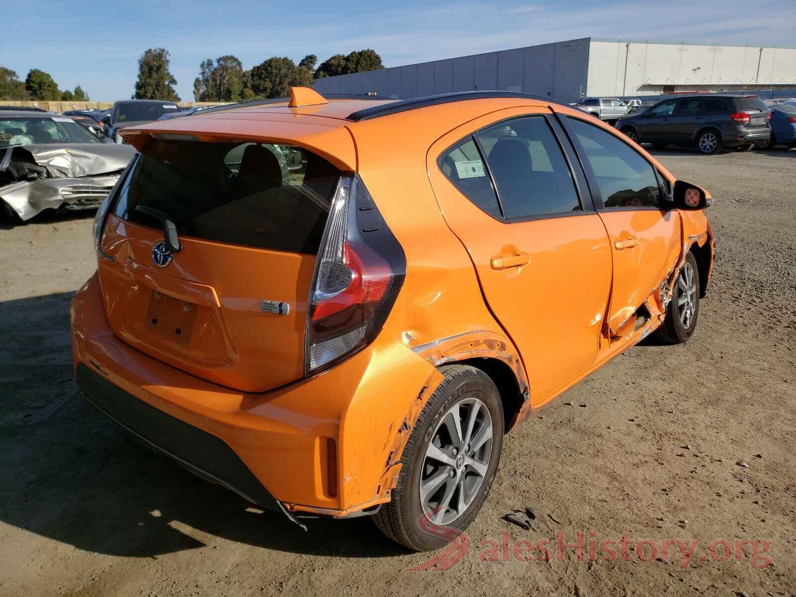 JTDKDTB36J1599715 2018 TOYOTA PRIUS