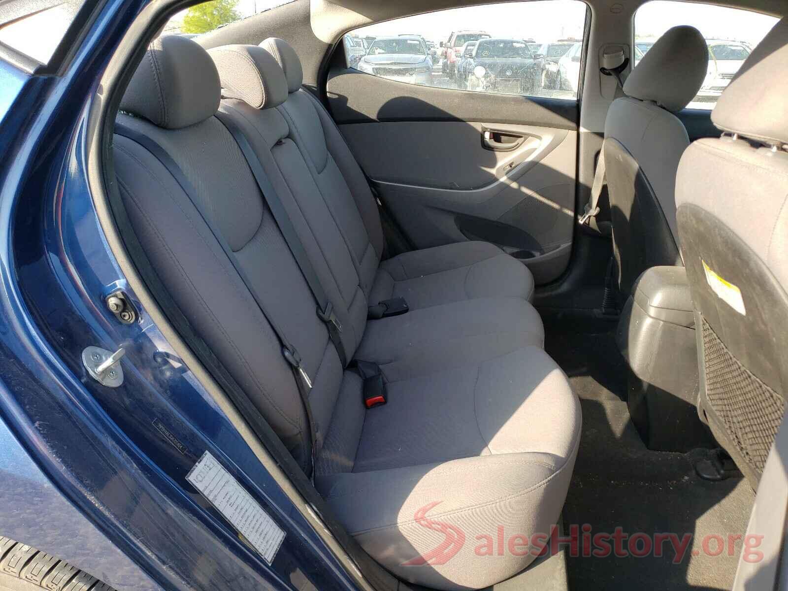 5NPDH4AE3GH705464 2016 HYUNDAI ELANTRA