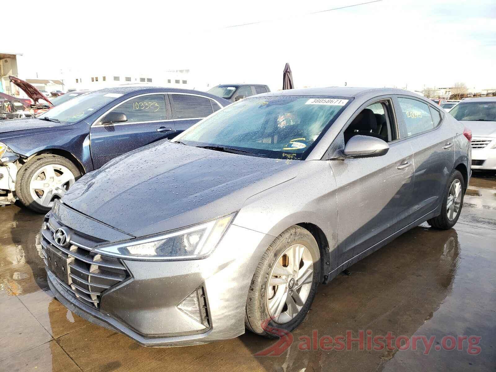 5NPD84LF2KH460929 2019 HYUNDAI ELANTRA