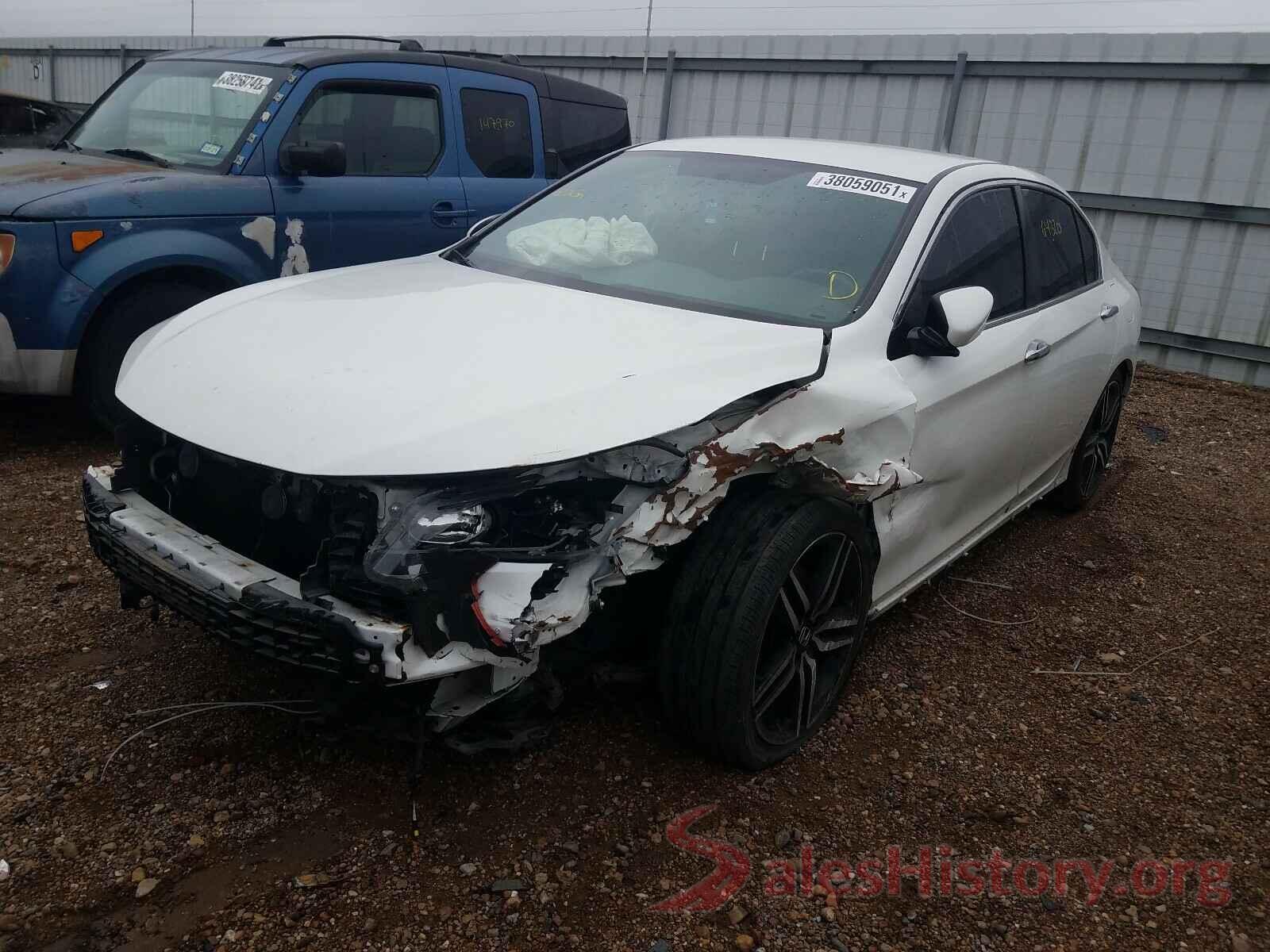 1HGCR2F53HA211086 2017 HONDA ACCORD