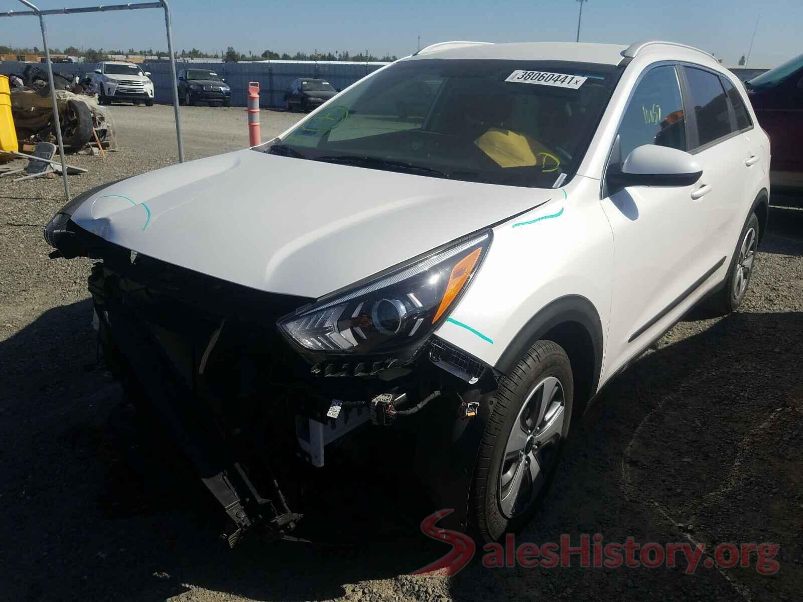 KNDCB3LCXL5371608 2020 KIA NIRO