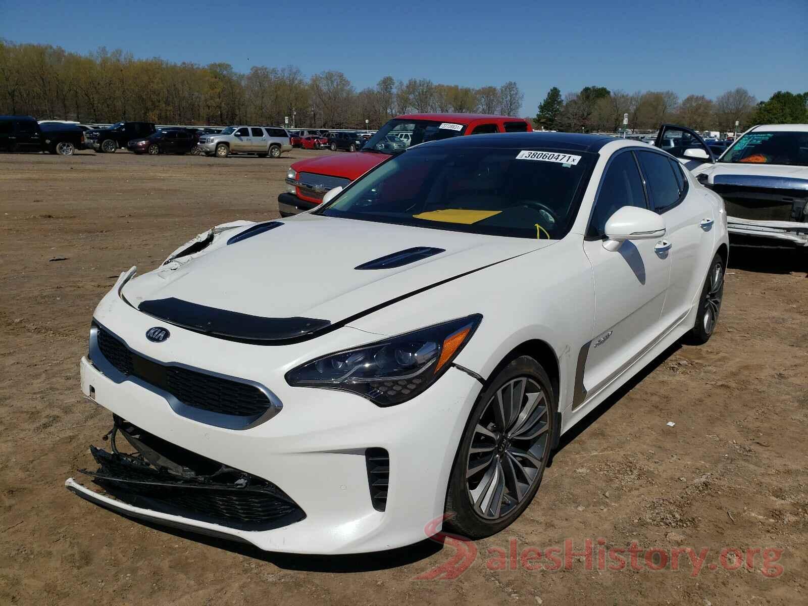 KNAE25LA1K6051747 2019 KIA STINGER