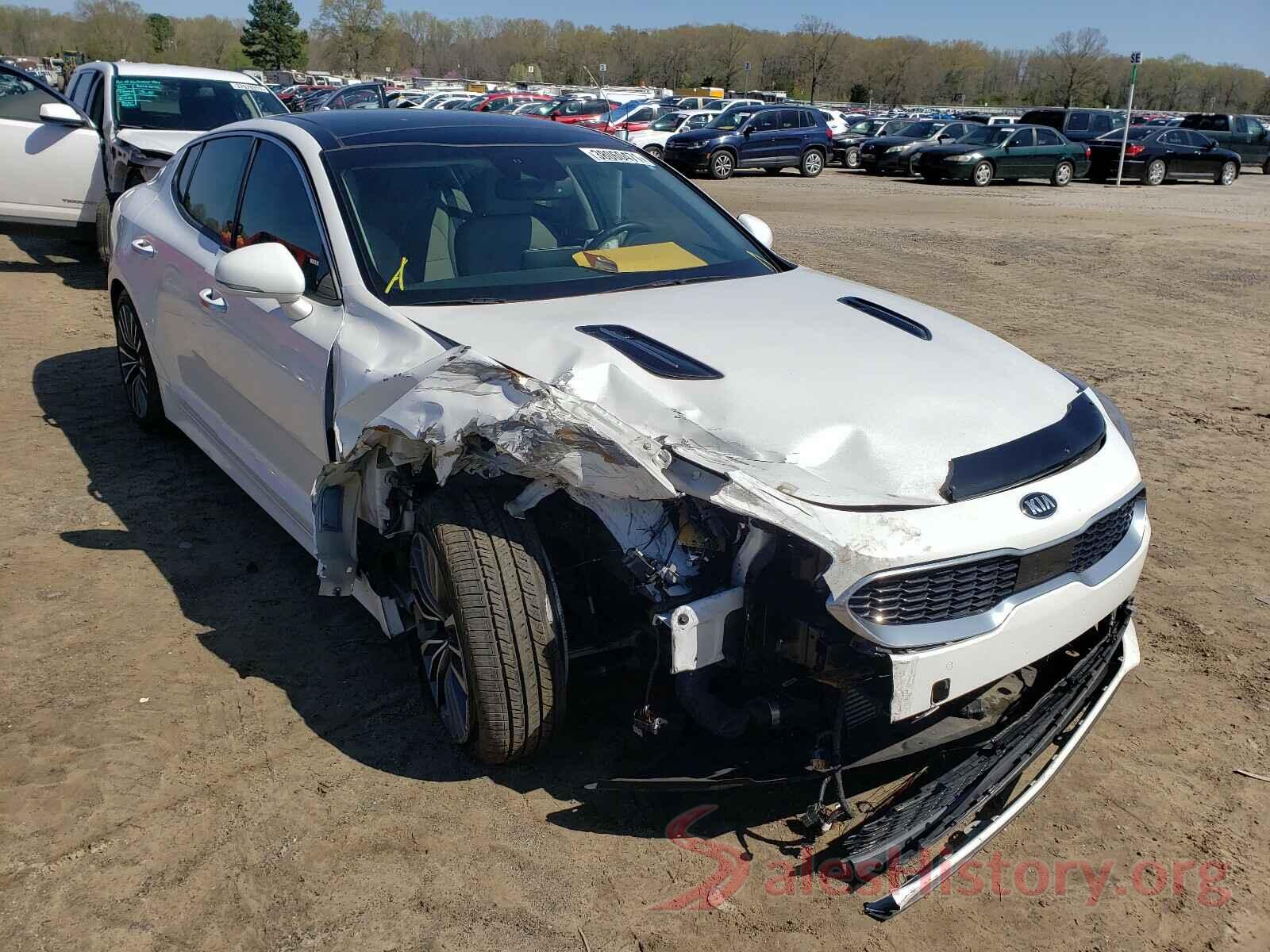 KNAE25LA1K6051747 2019 KIA STINGER