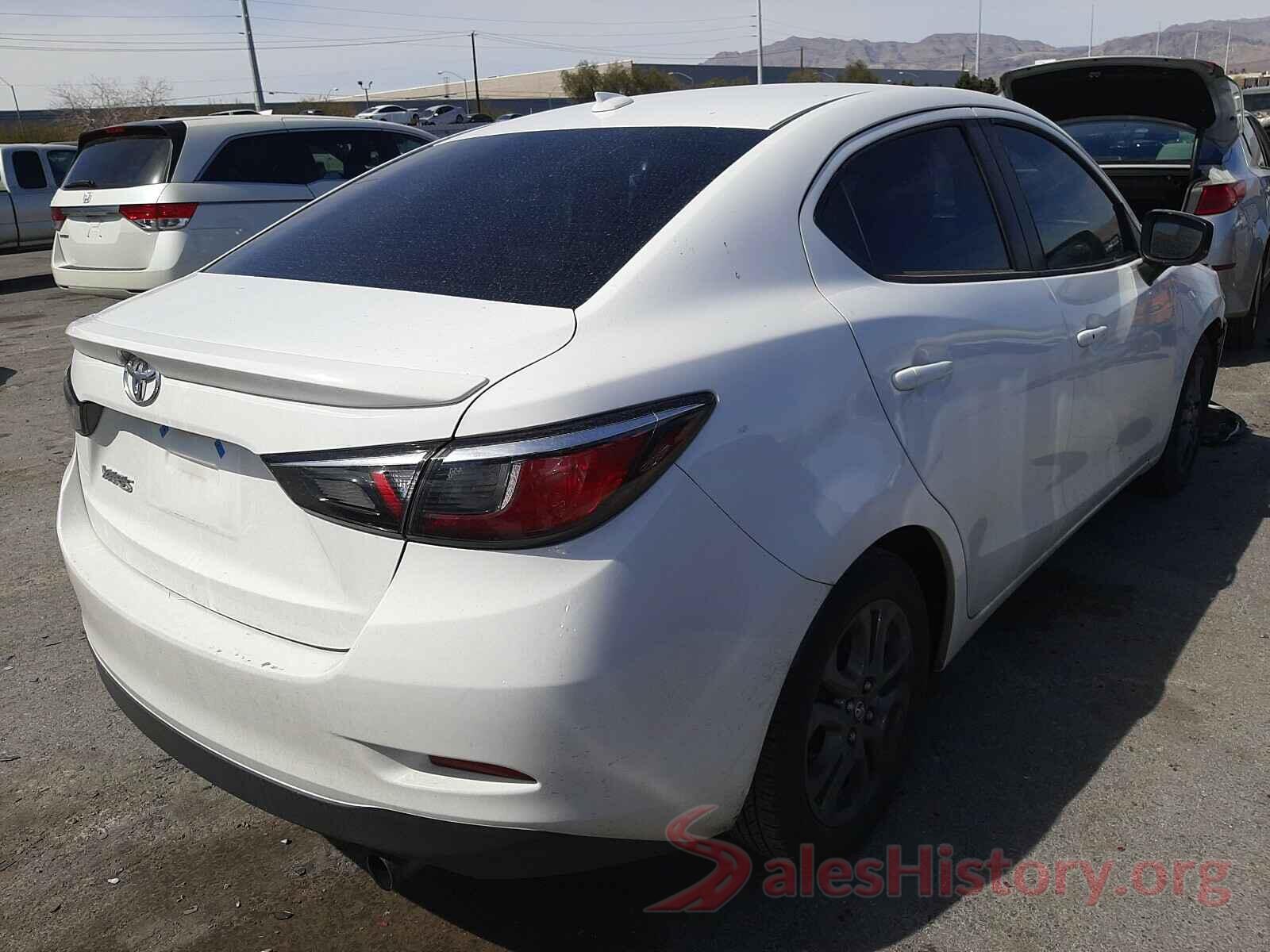 3MYDLBYV5KY511590 2019 TOYOTA YARIS