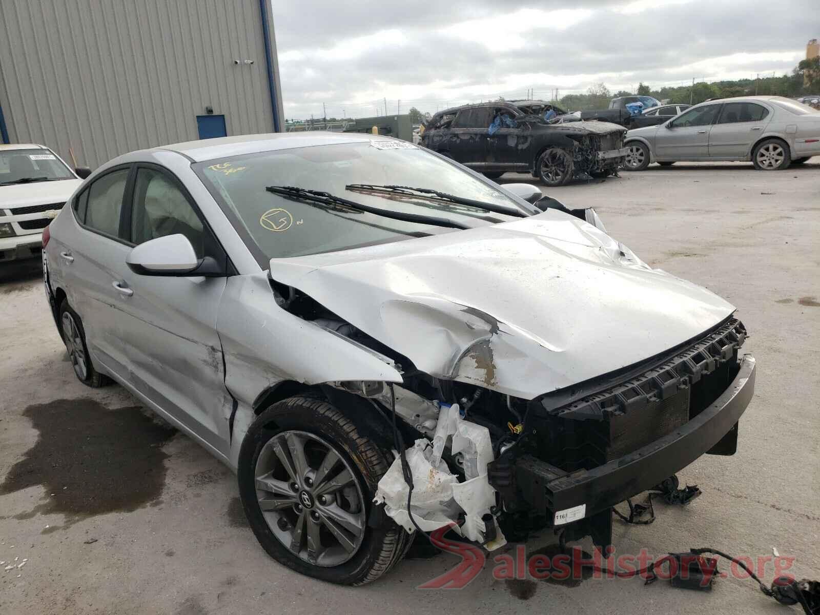 5NPD84LF4JH263100 2018 HYUNDAI ELANTRA