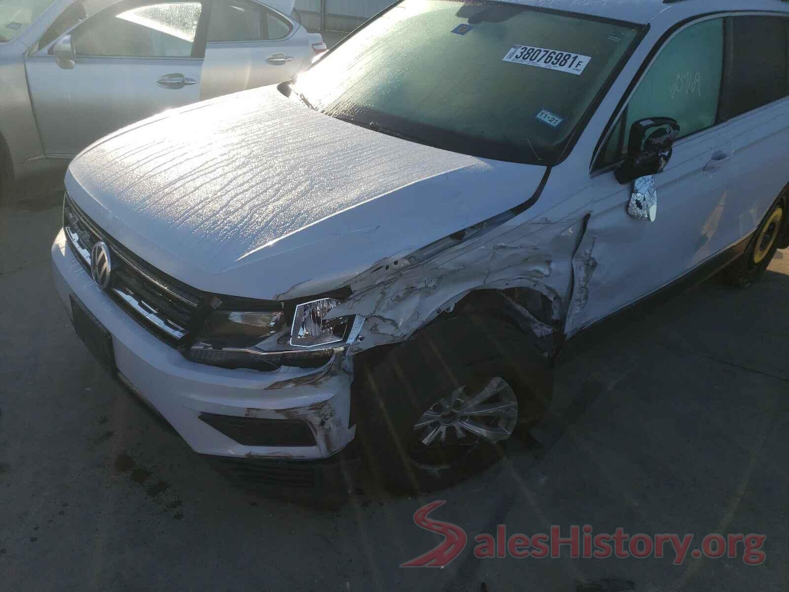 3VV2B7AX8JM148825 2018 VOLKSWAGEN TIGUAN