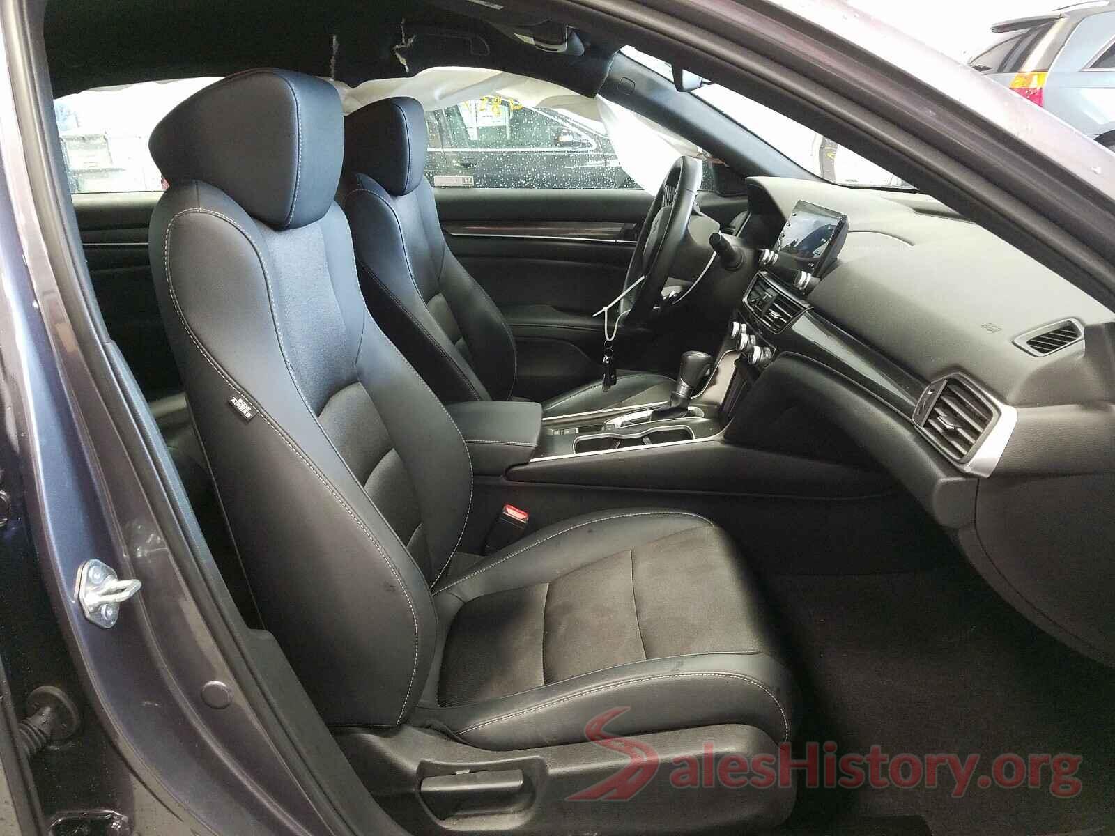 1HGCV1F30JA240636 2018 HONDA ACCORD