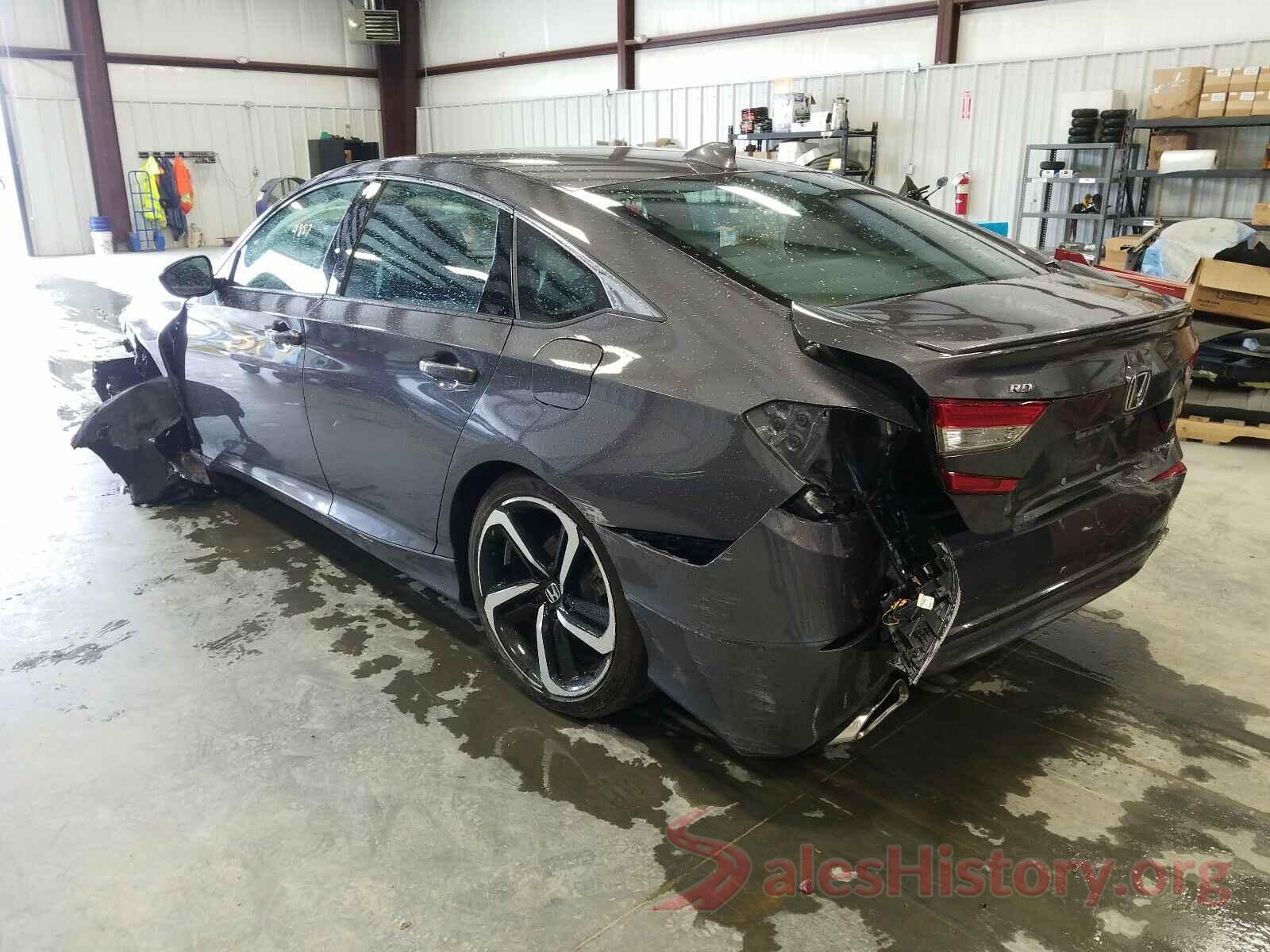 1HGCV1F30JA240636 2018 HONDA ACCORD