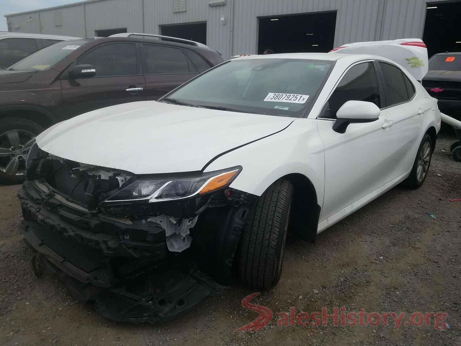 4T1B11HK8KU795033 2019 TOYOTA CAMRY