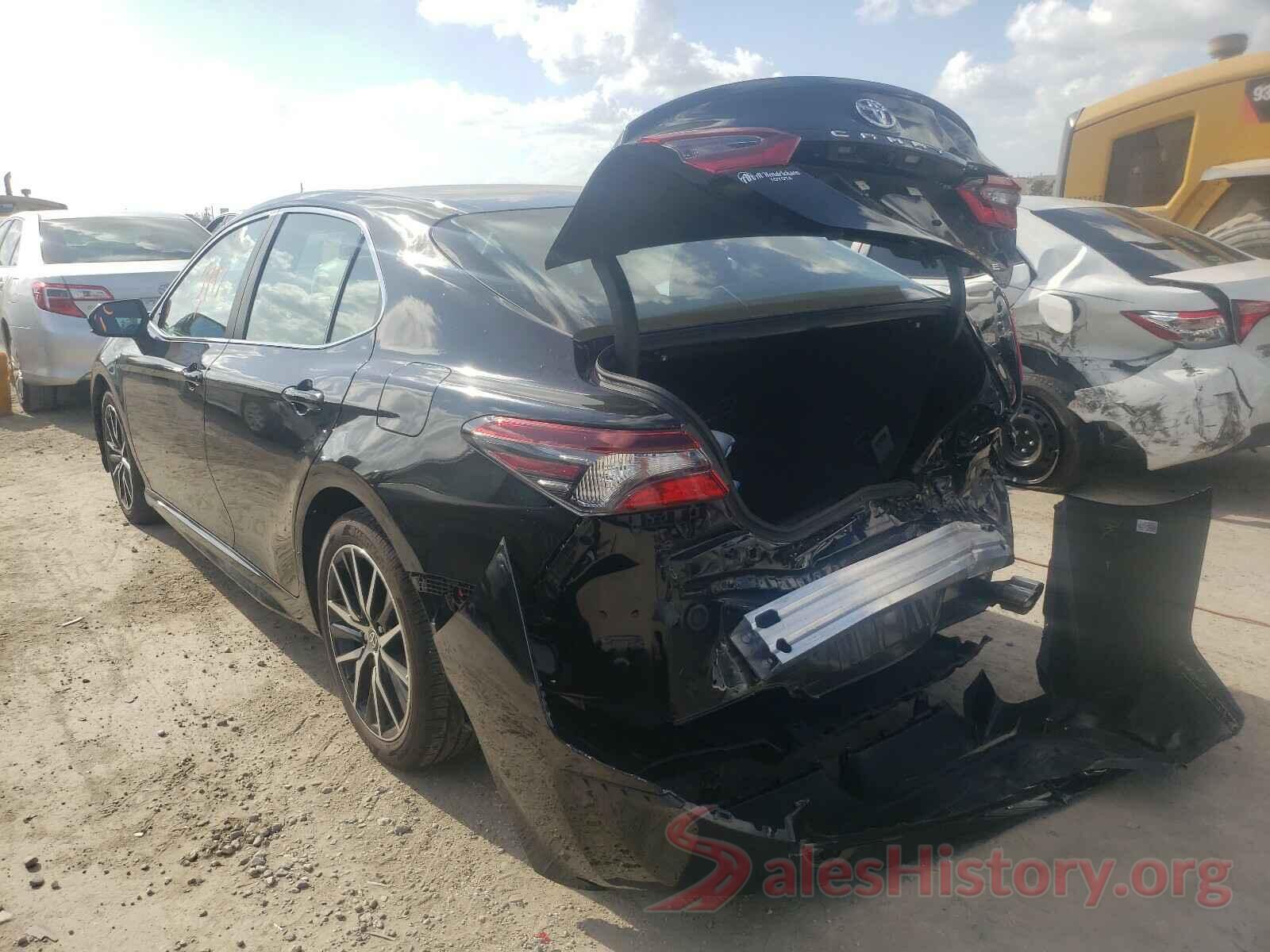 4T1G11AK0MU405965 2021 TOYOTA CAMRY