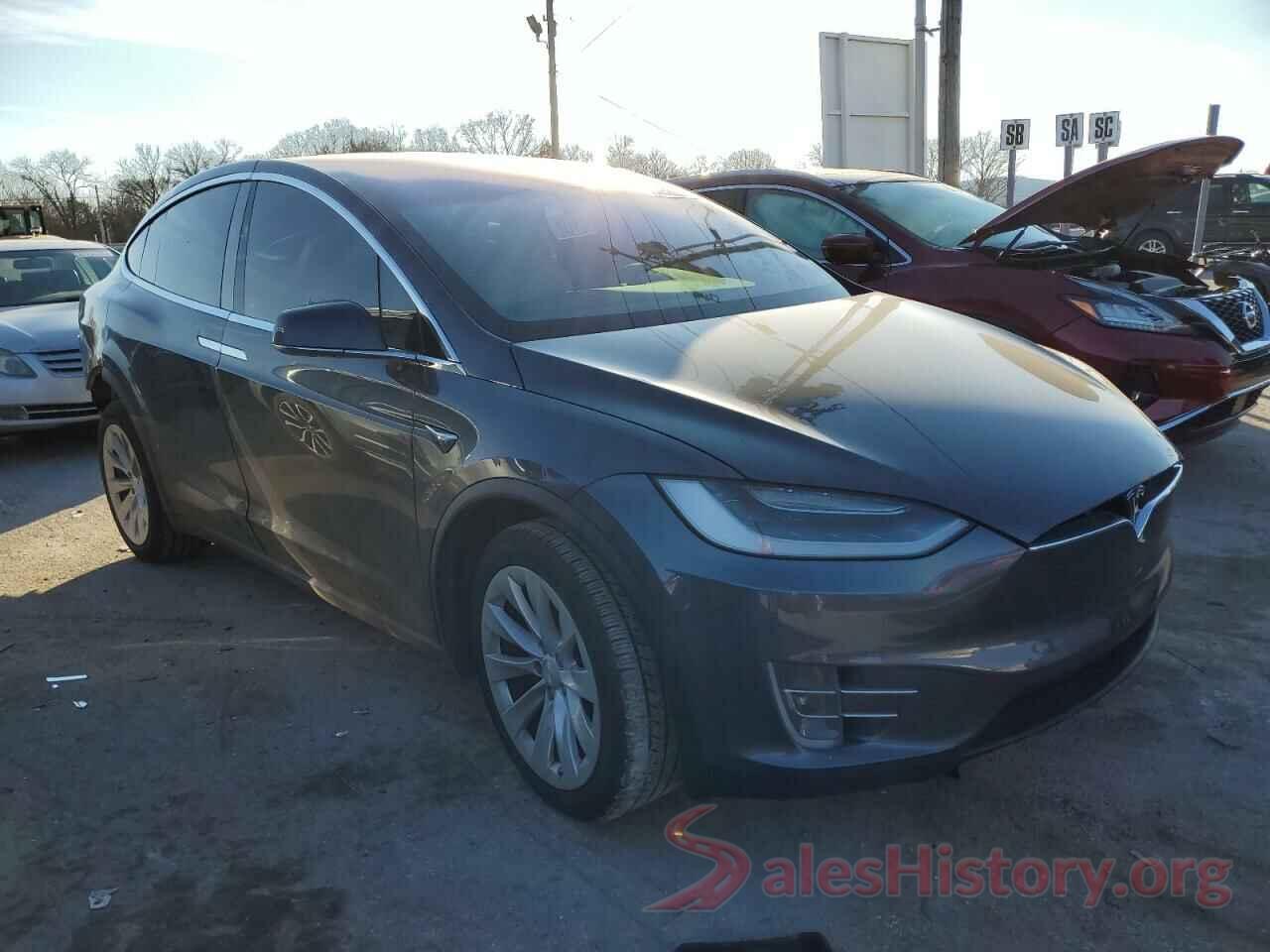 5YJXCBE4XKF202121 2019 TESLA MODEL X