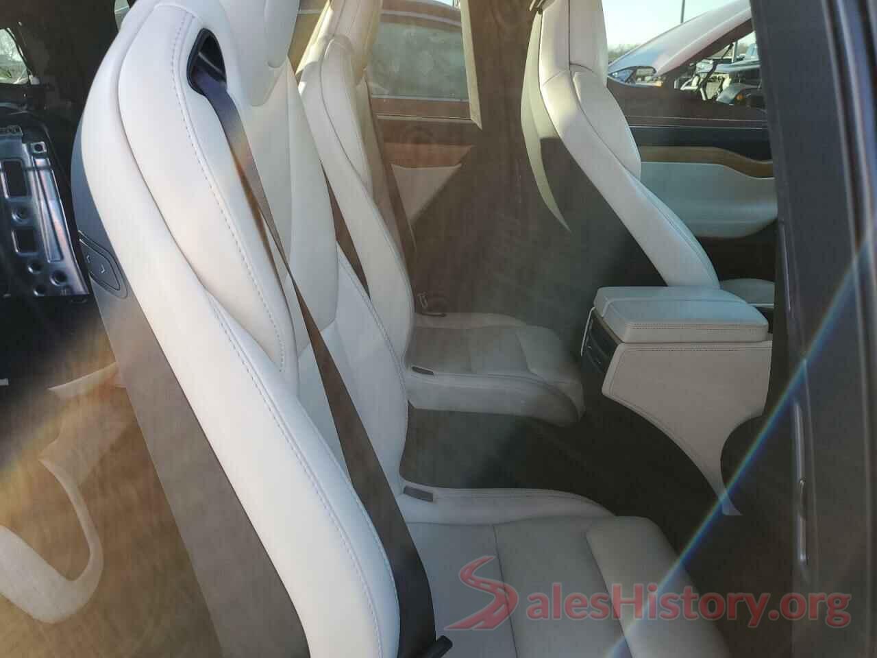 5YJXCBE4XKF202121 2019 TESLA MODEL X