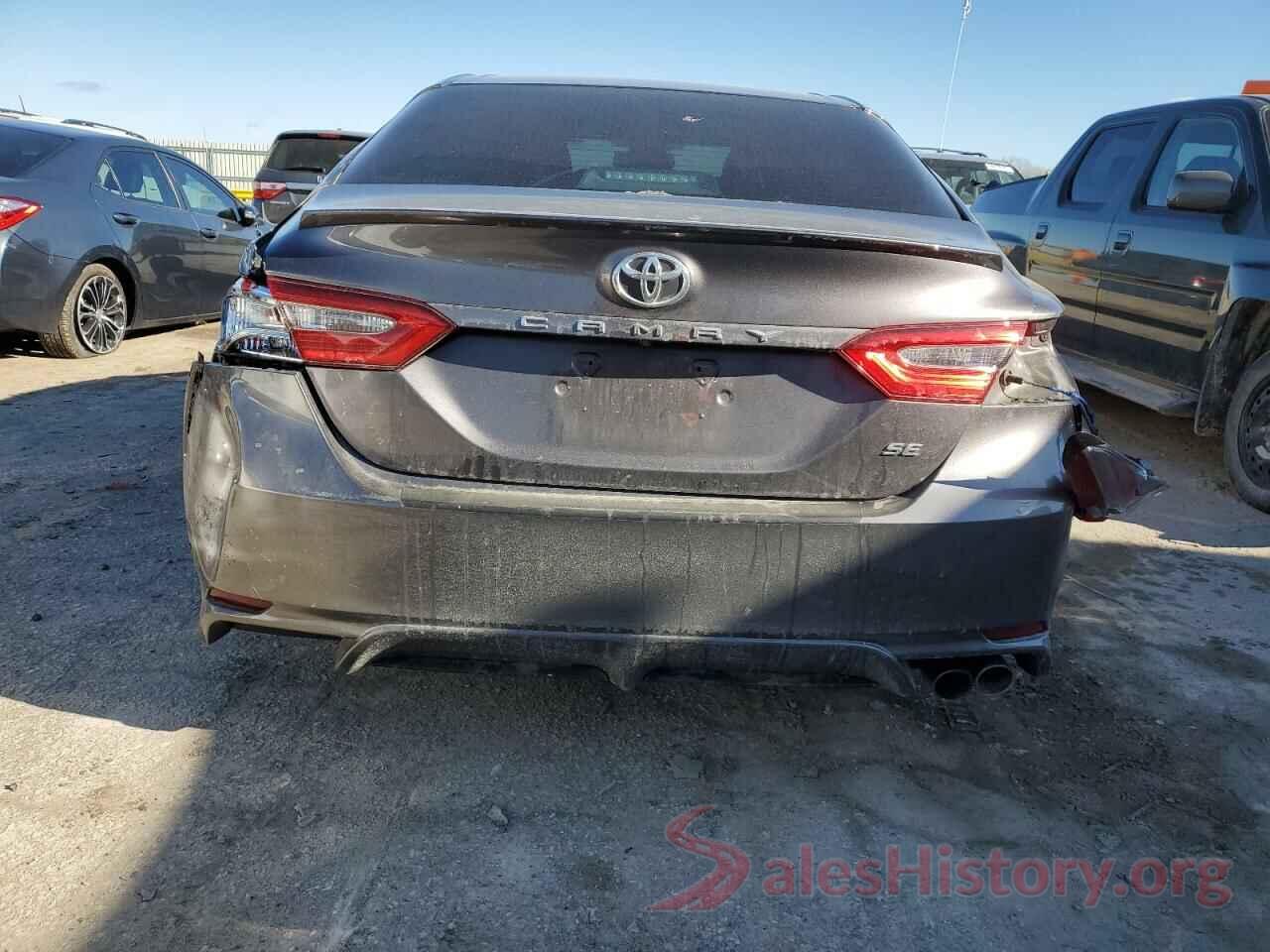 4T1B11HK6JU031020 2018 TOYOTA CAMRY